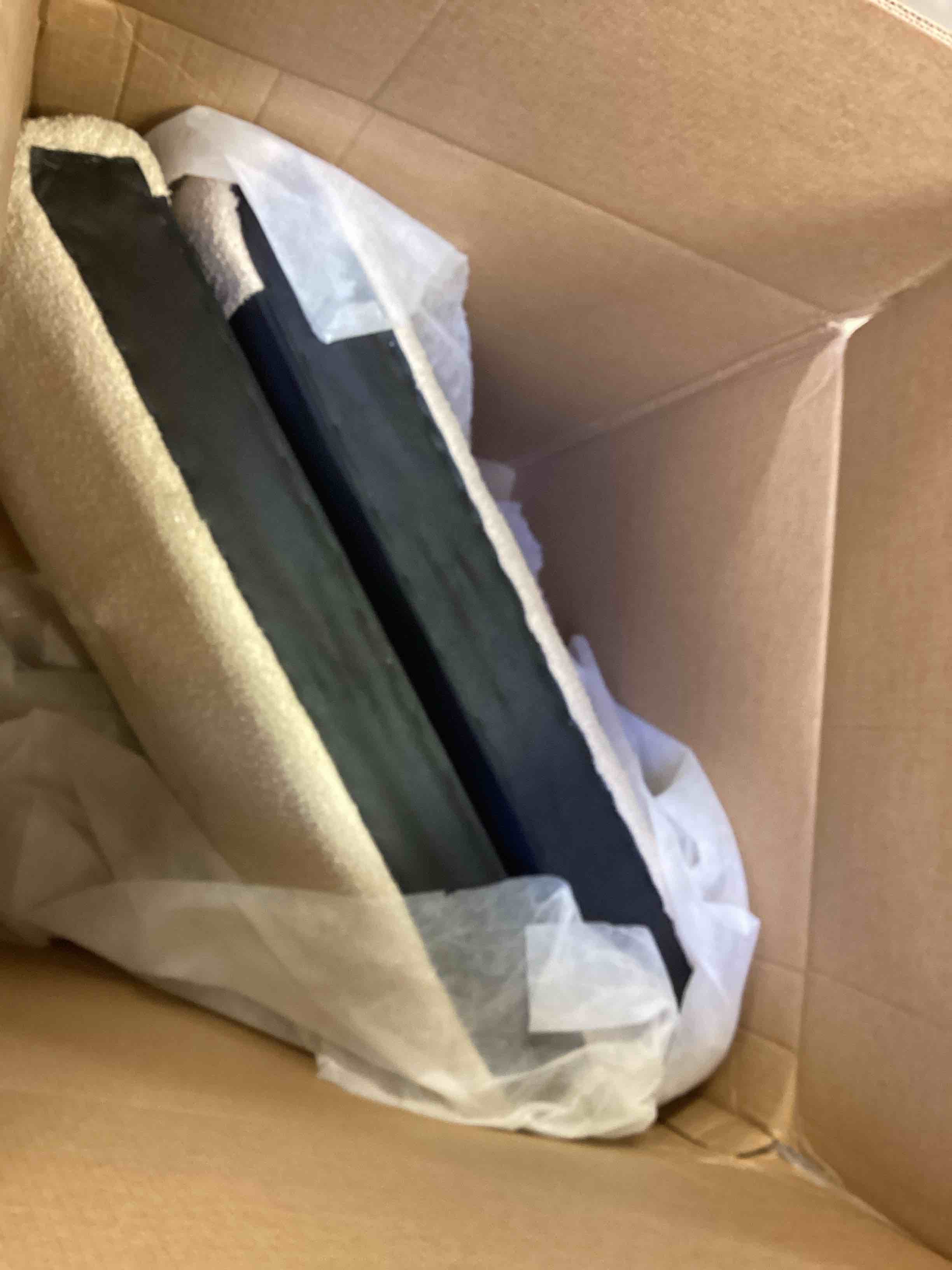 https://s3.amazonaws.com/lotting-images-prod/bidfta/GRA4115356_1777038269806.jpeg