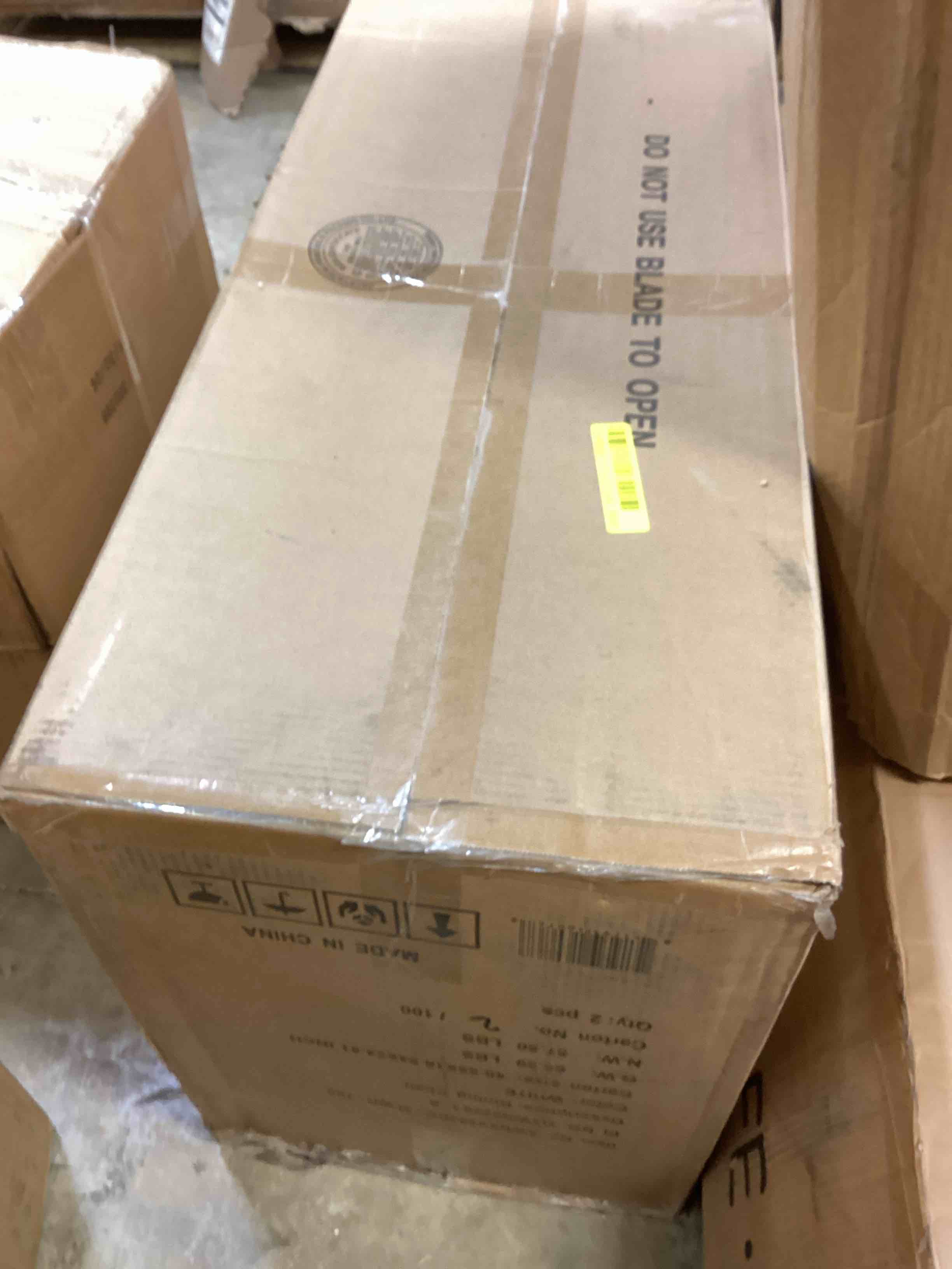 https://s3.amazonaws.com/lotting-images-prod/bidfta/GRA4115423_1777583281546.jpeg