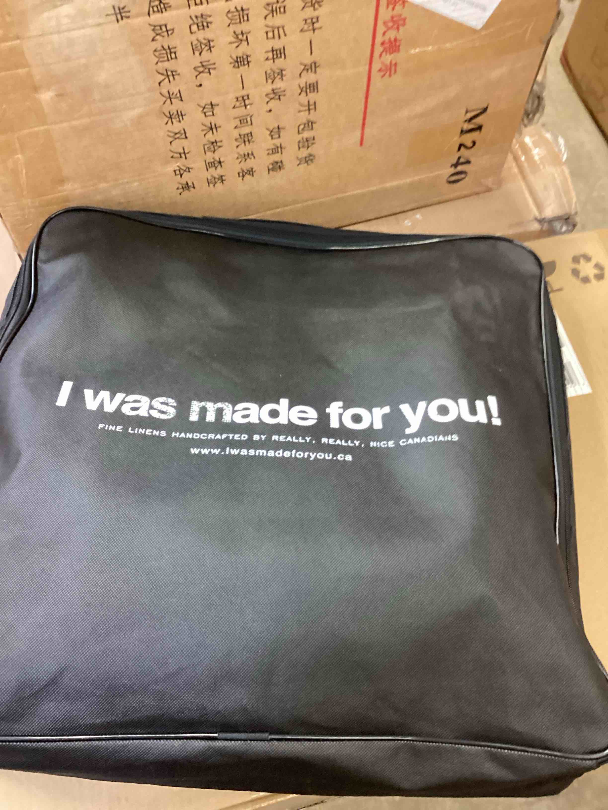https://s3.amazonaws.com/lotting-images-prod/bidfta/GRA4115427_1777582474255.jpeg