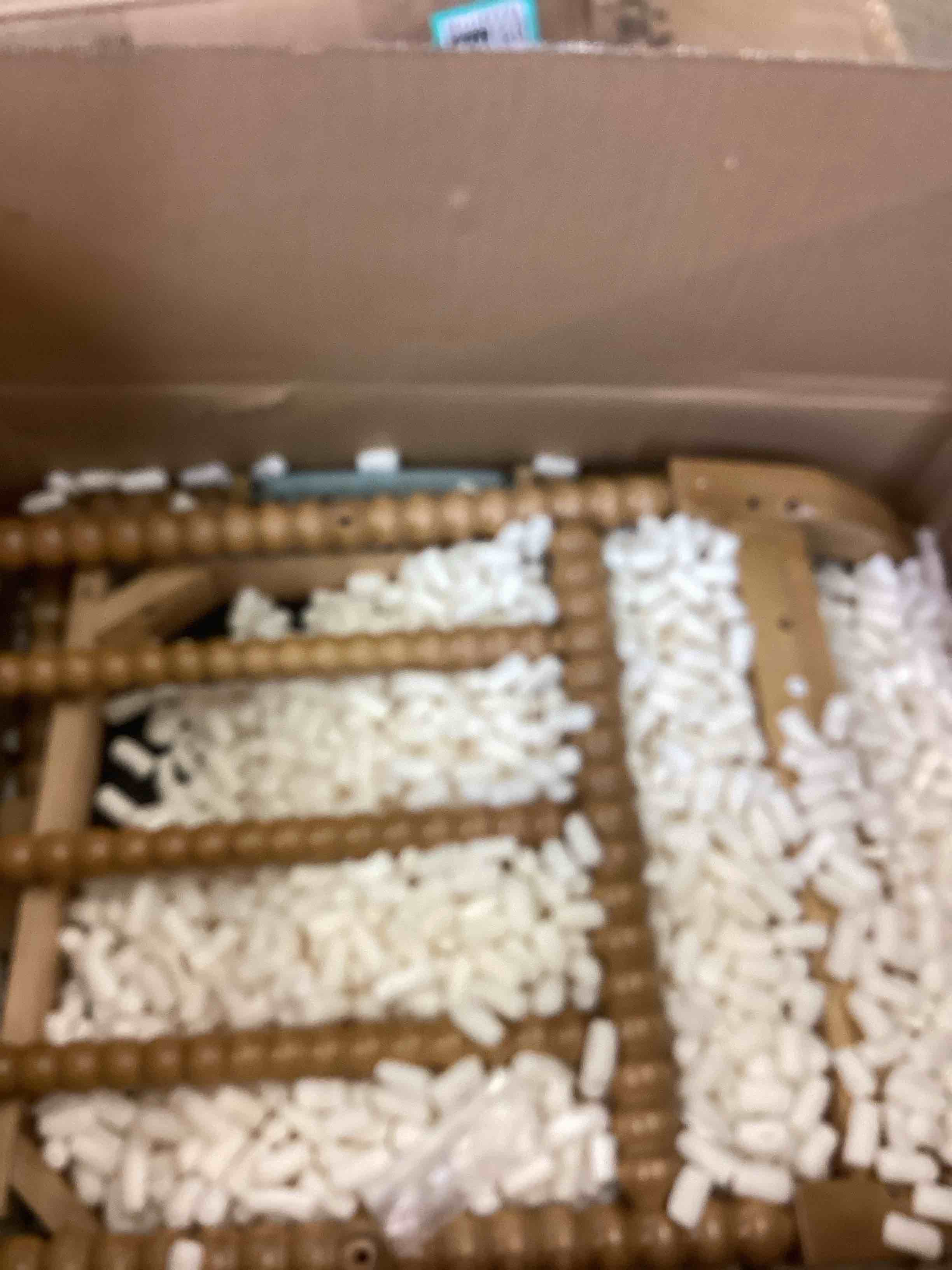 https://s3.amazonaws.com/lotting-images-prod/bidfta/GRA4115438_1777578513802.jpeg