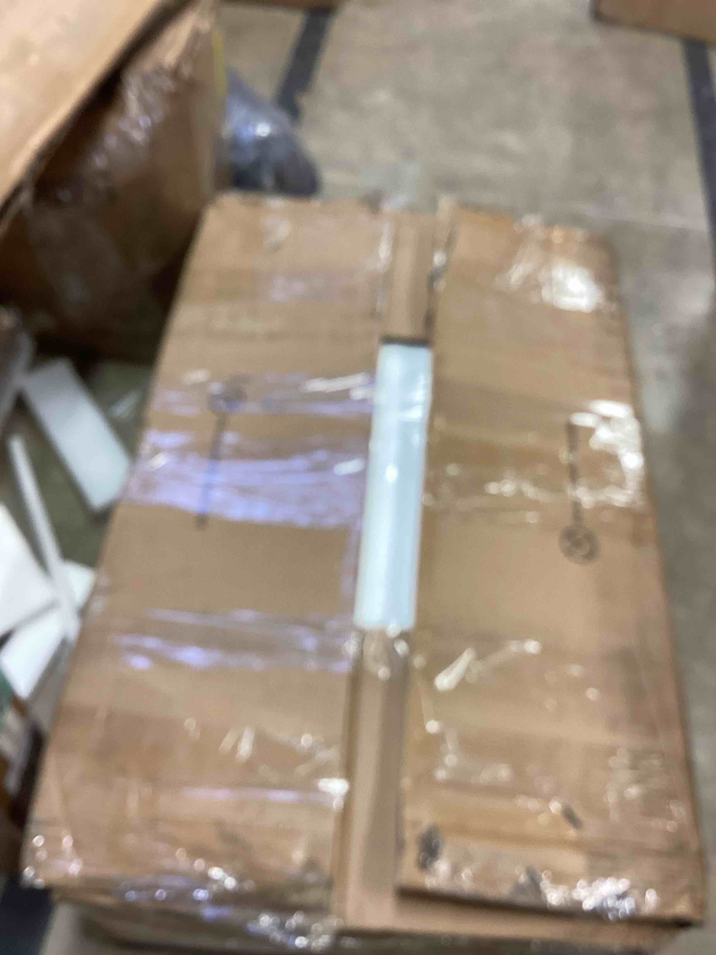 https://s3.amazonaws.com/lotting-images-prod/bidfta/GRA4115451_1777643523069.jpeg