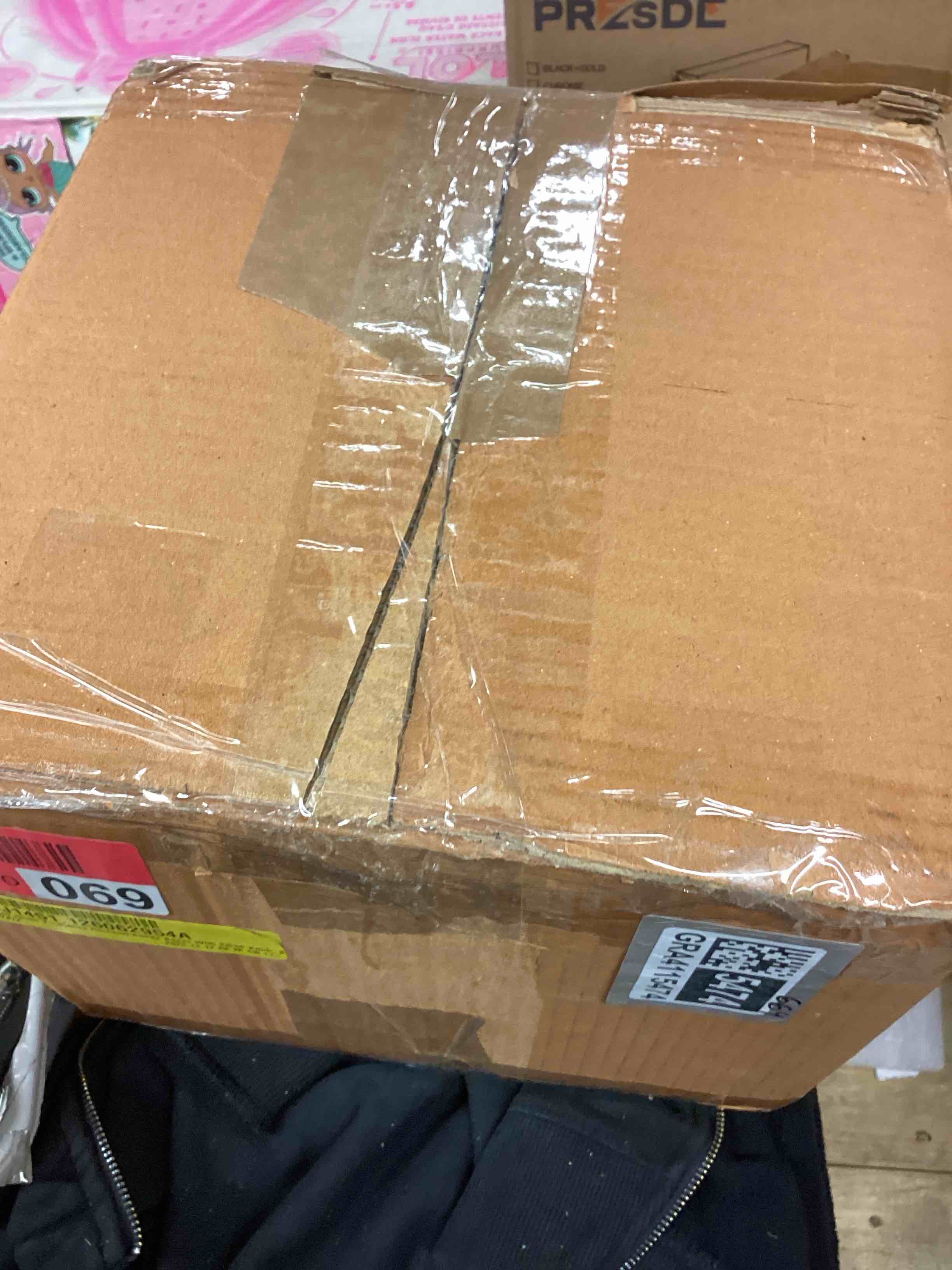 https://s3.amazonaws.com/lotting-images-prod/bidfta/GRA4115474_1777646064689.jpeg