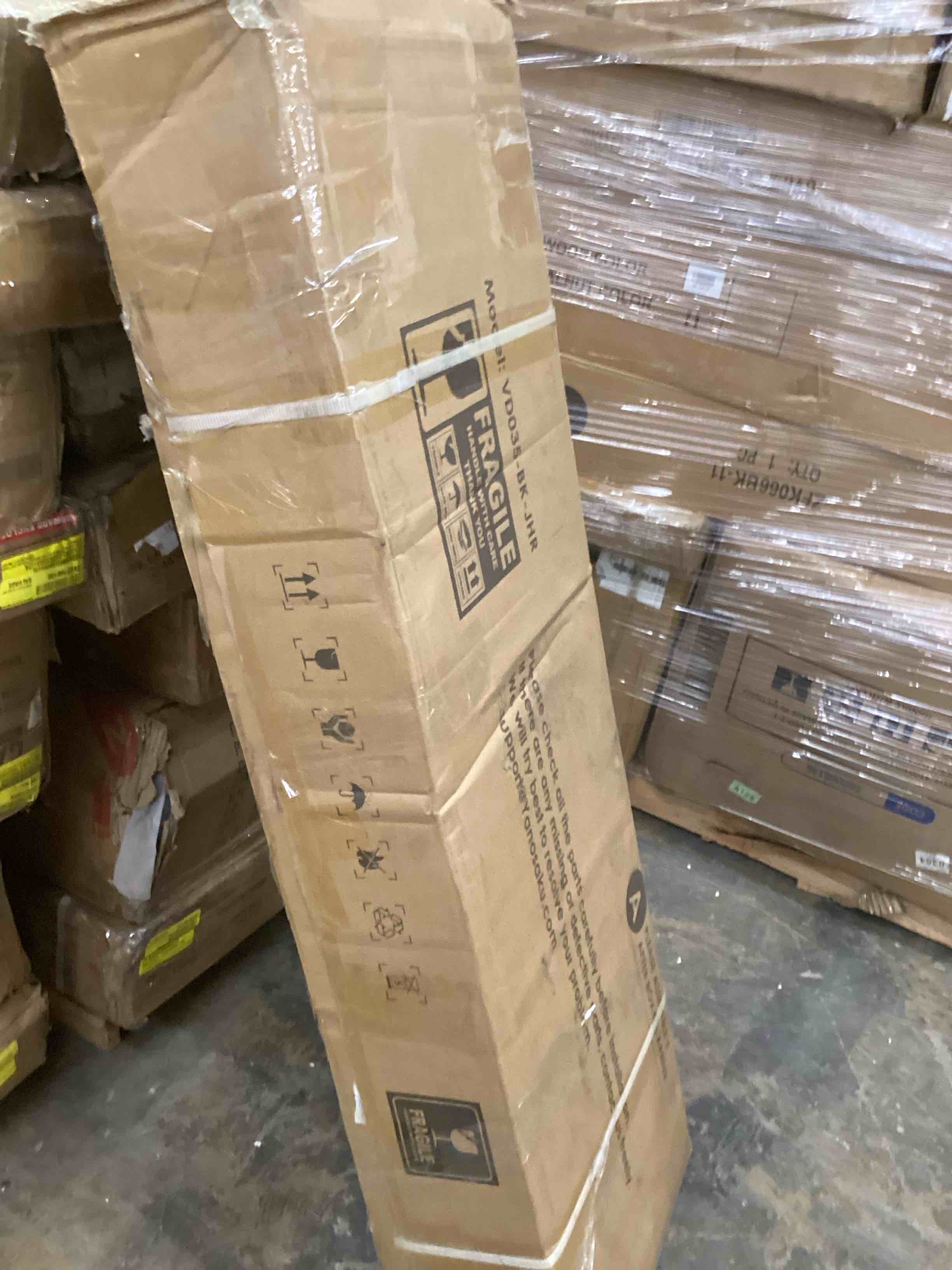 https://s3.amazonaws.com/lotting-images-prod/bidfta/GRA4115487_1777651736443.jpeg