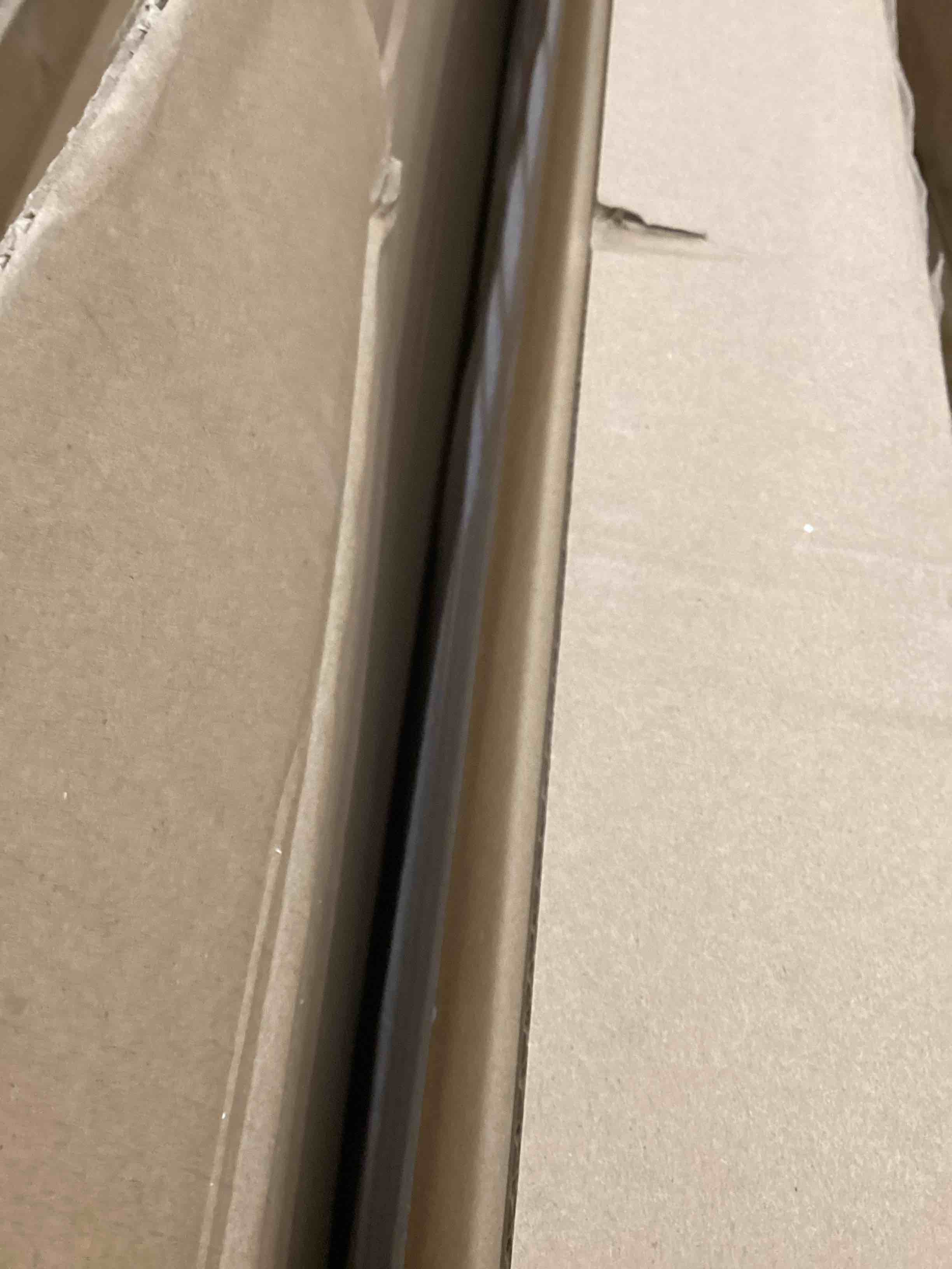 https://s3.amazonaws.com/lotting-images-prod/bidfta/GRA4115493_1777652973452.jpeg