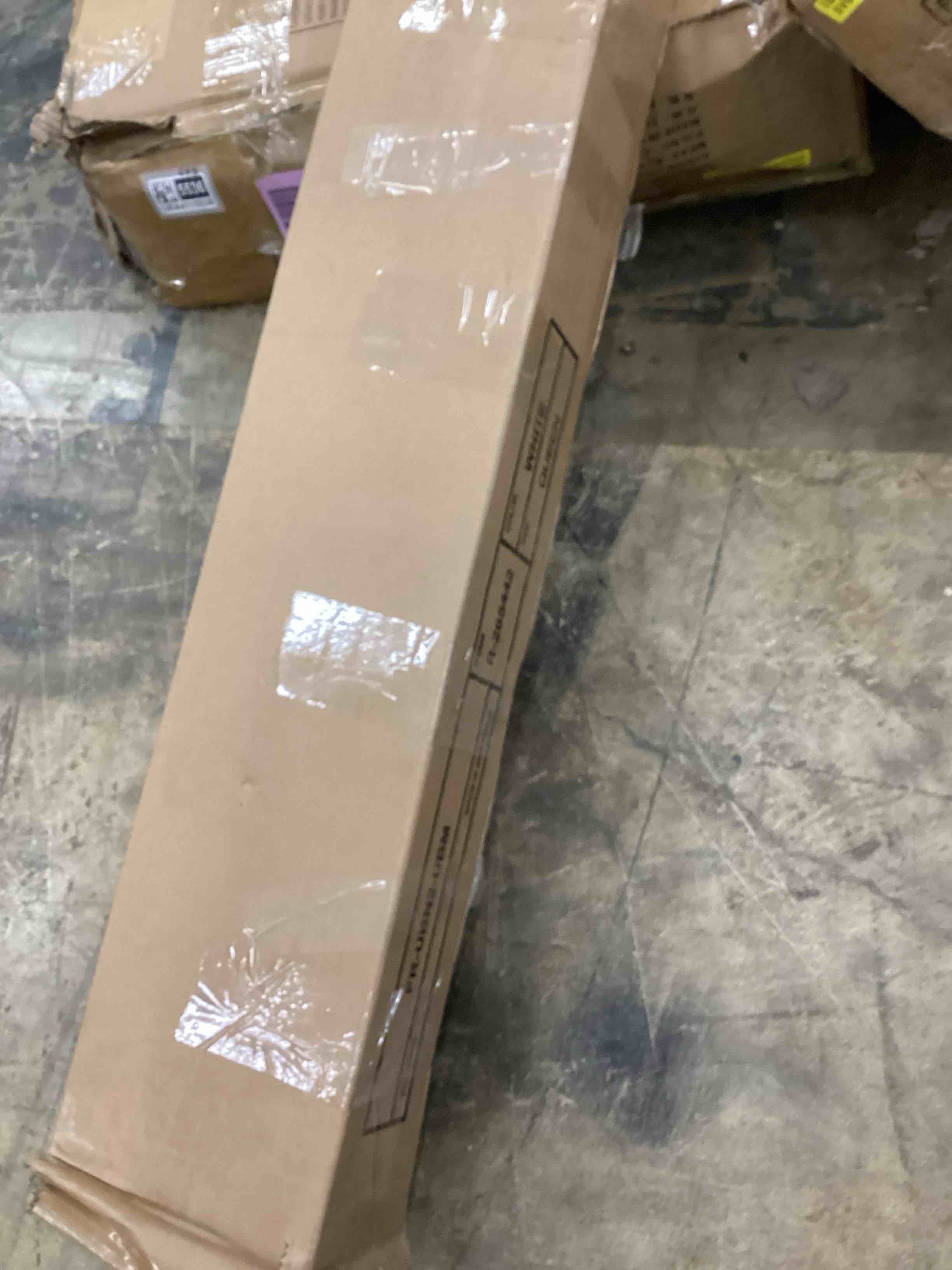 https://s3.amazonaws.com/lotting-images-prod/bidfta/GRA4115535_1777920487068.jpeg
