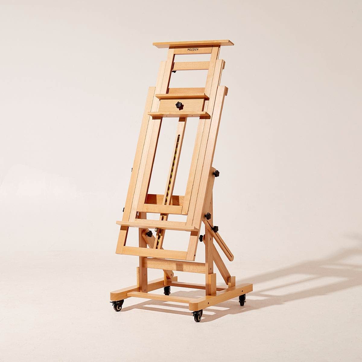phoenix wood easel dhj-3-lw