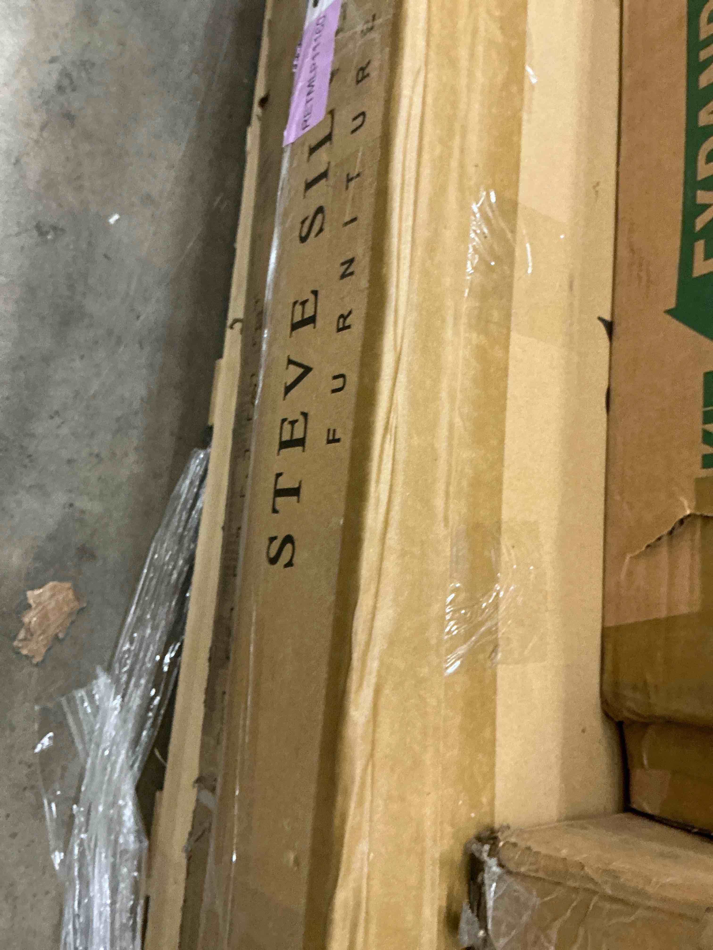 https://s3.amazonaws.com/lotting-images-prod/bidfta/GRA4115562_1777654056891.jpeg