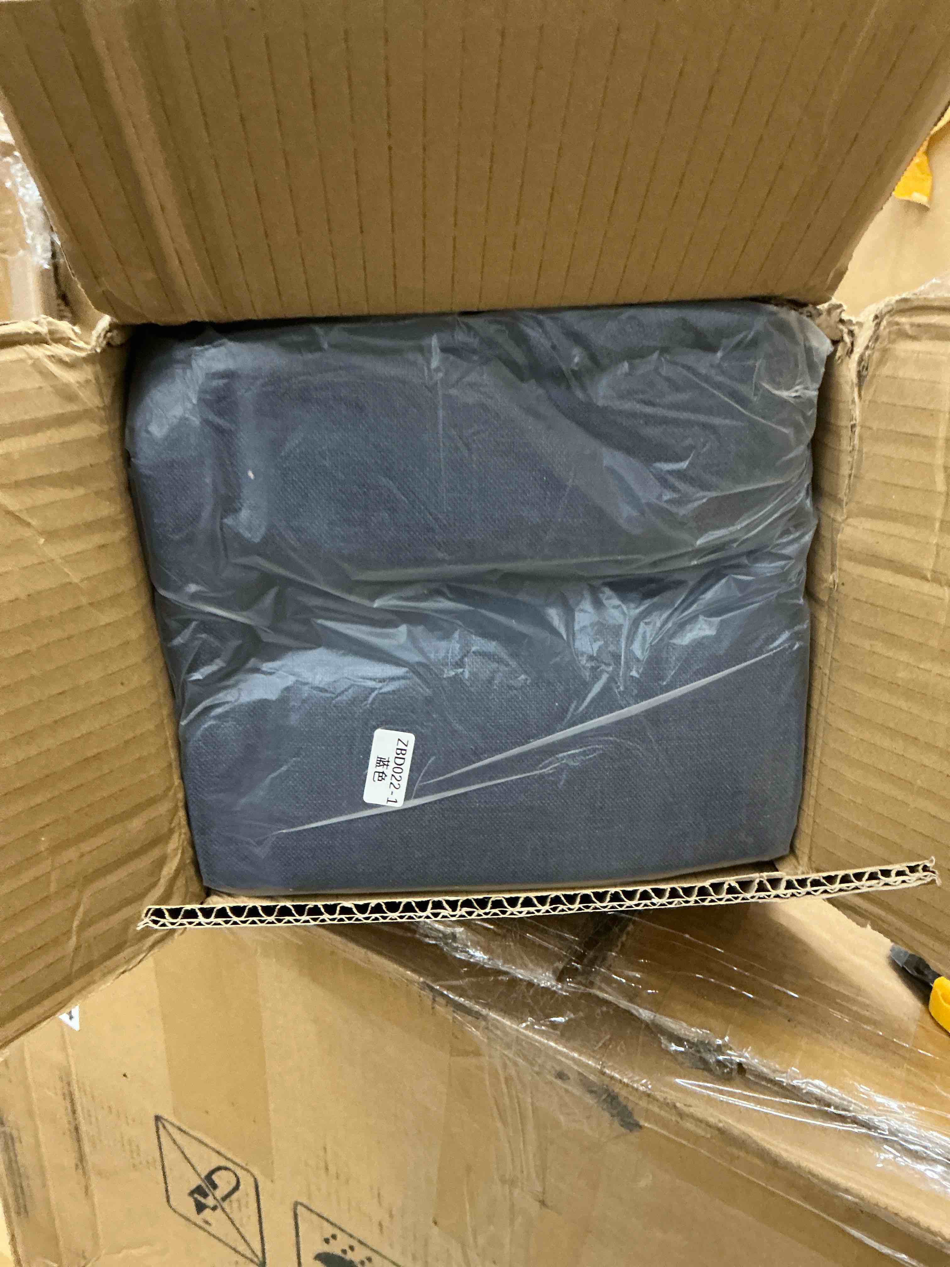 https://s3.amazonaws.com/lotting-images-prod/bidfta/GRA4115567_1777655960774.jpeg