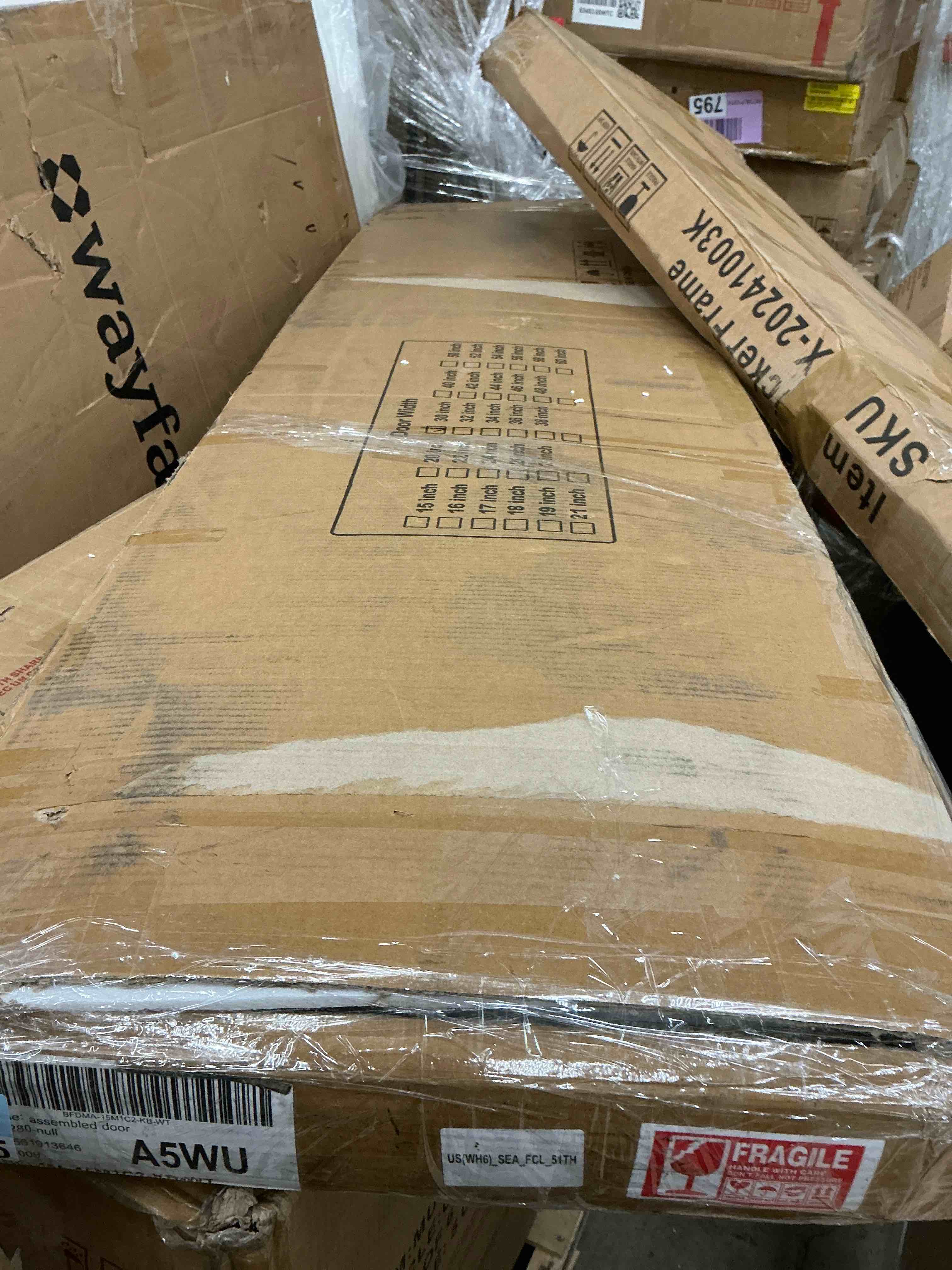 https://s3.amazonaws.com/lotting-images-prod/bidfta/GRA4115576_1777662056892.jpeg