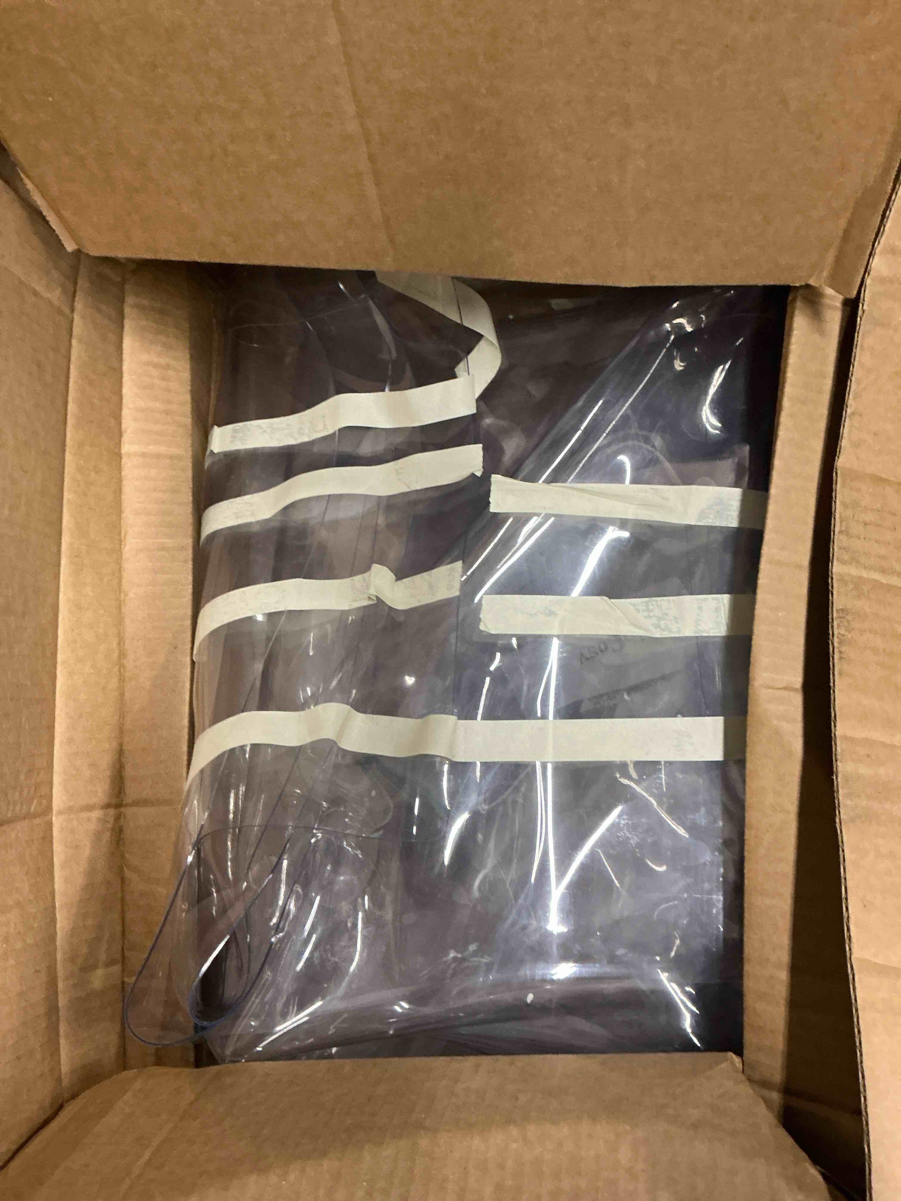 https://s3.amazonaws.com/lotting-images-prod/bidfta/GRA4115625_1777992314256.jpeg