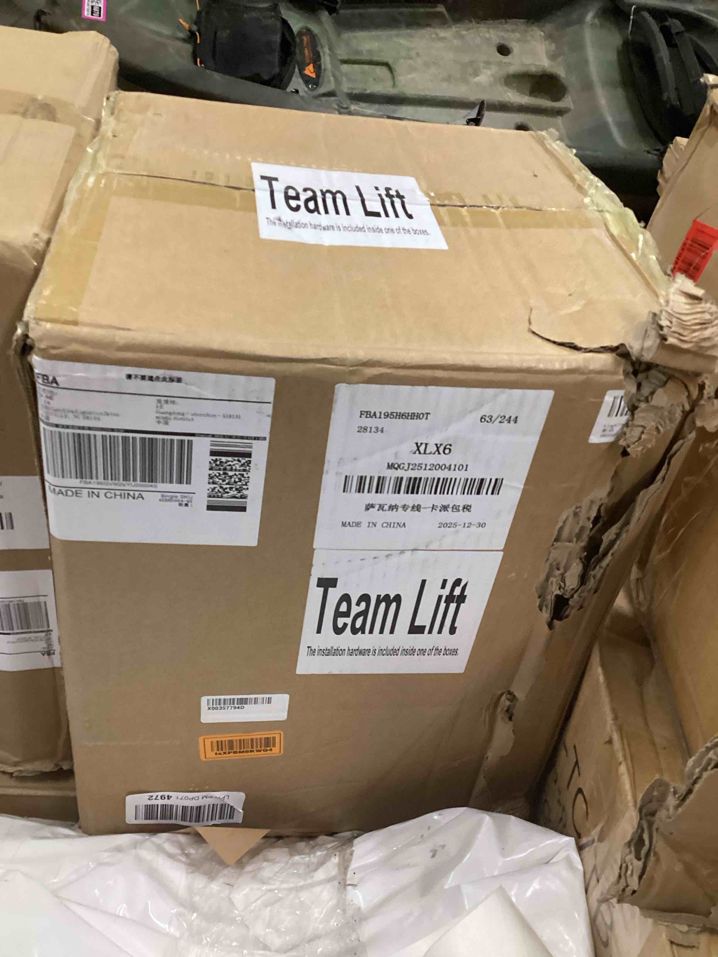 https://s3.amazonaws.com/lotting-images-prod/bidfta/GRA4115692_1778017360558.jpeg