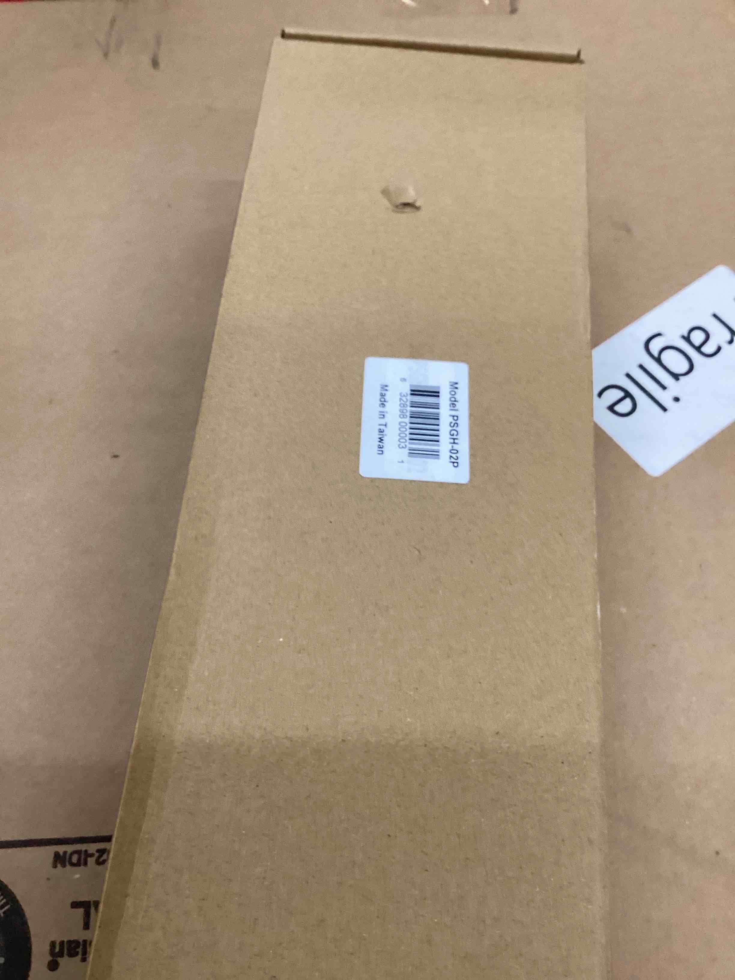 https://s3.amazonaws.com/lotting-images-prod/bidfta/GRA4115799_1778188289489.jpeg