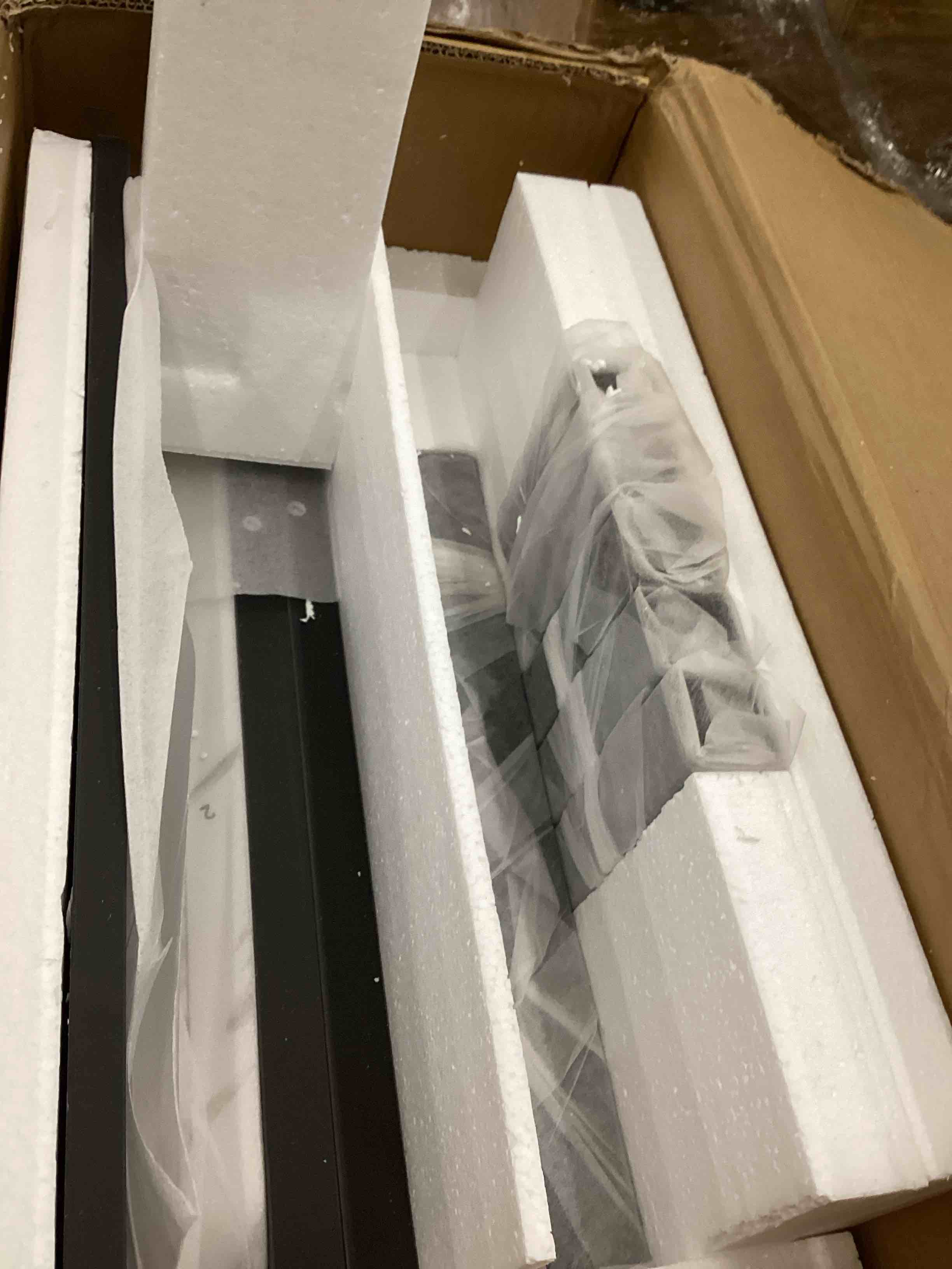 https://s3.amazonaws.com/lotting-images-prod/bidfta/GRA4115803_1778190408690.jpeg