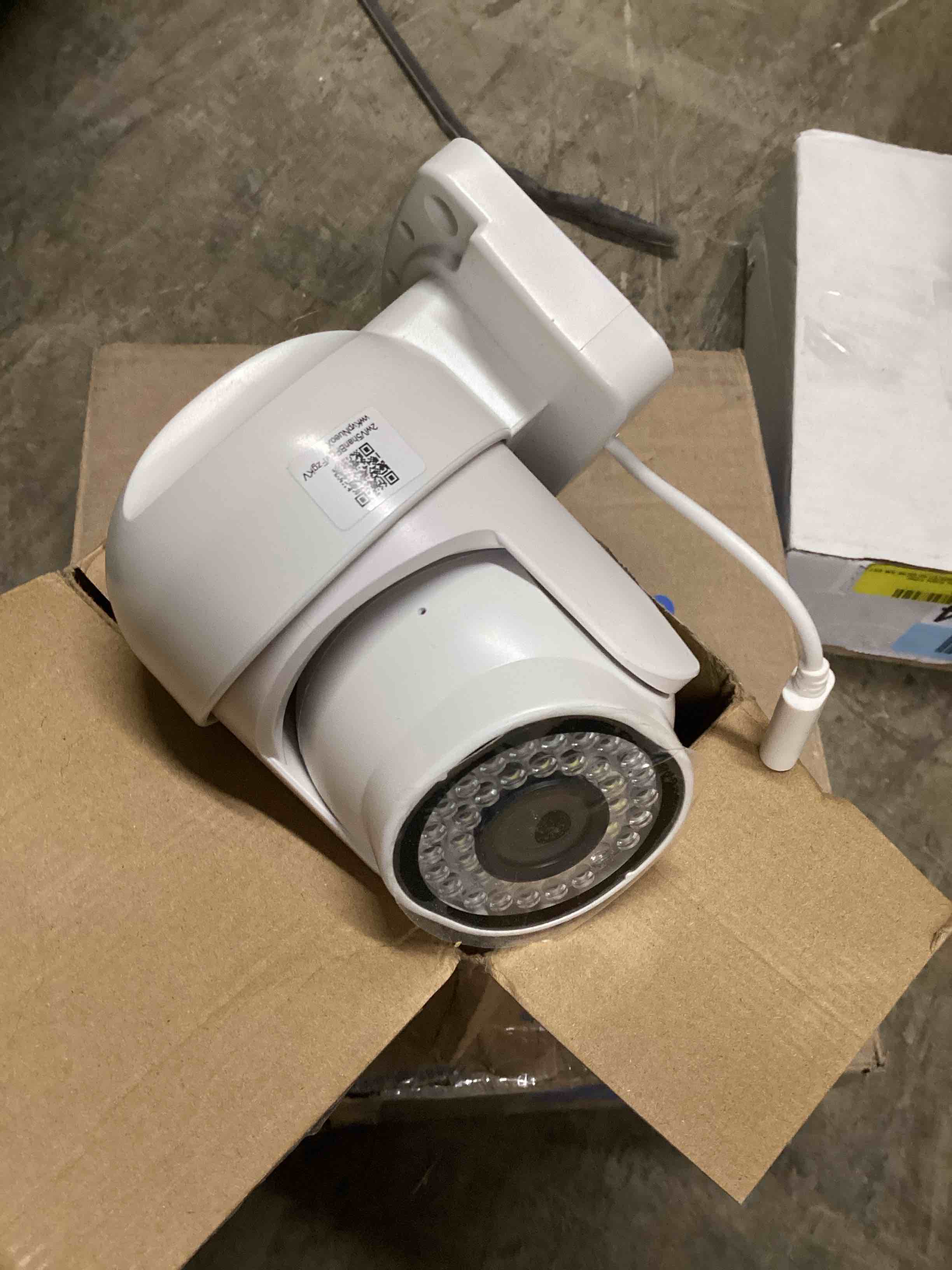 https://s3.amazonaws.com/lotting-images-prod/bidfta/GRA4115856_1778248227987.jpeg
