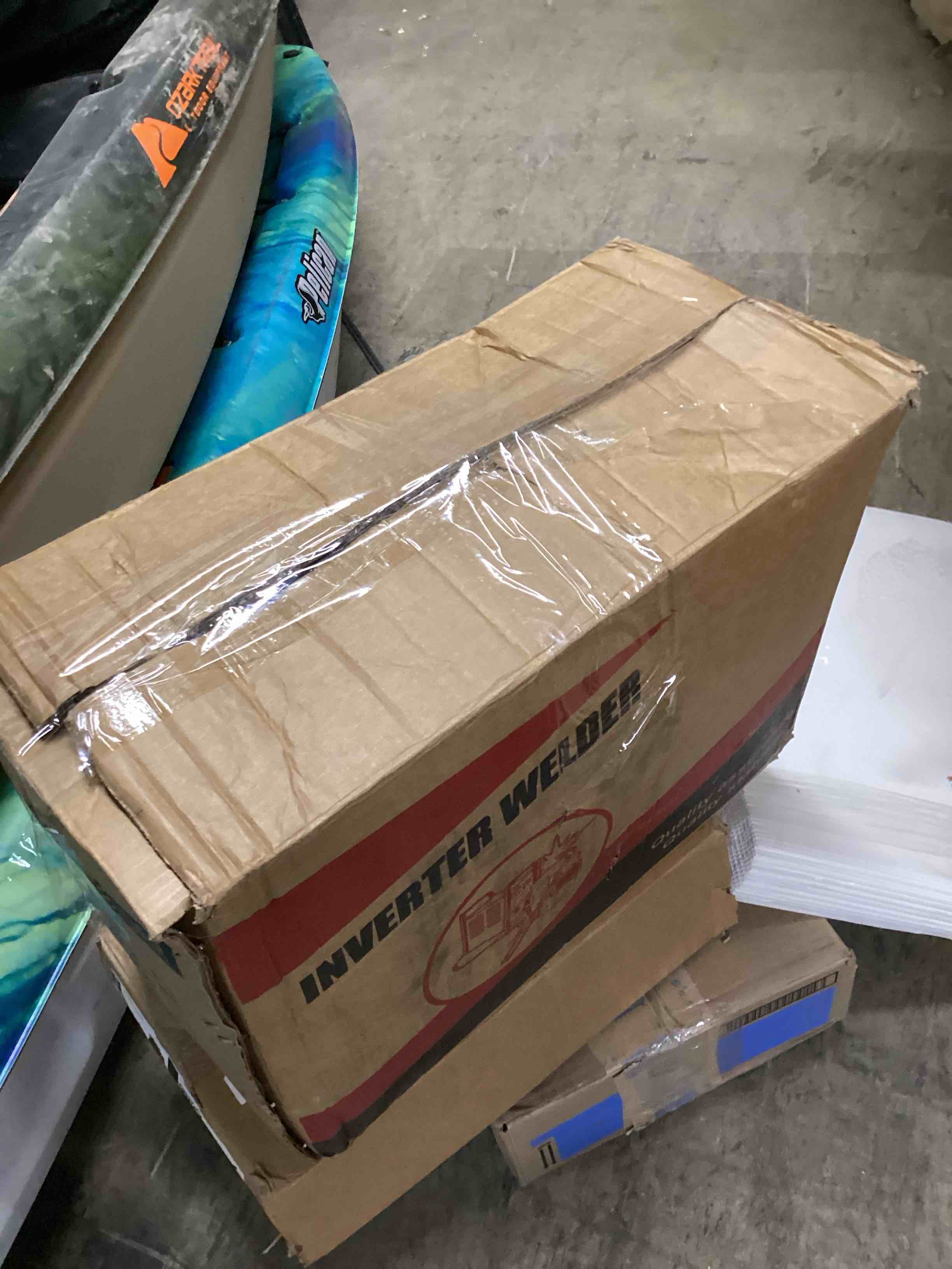 https://s3.amazonaws.com/lotting-images-prod/bidfta/GRA4115861_1778249746364.jpeg