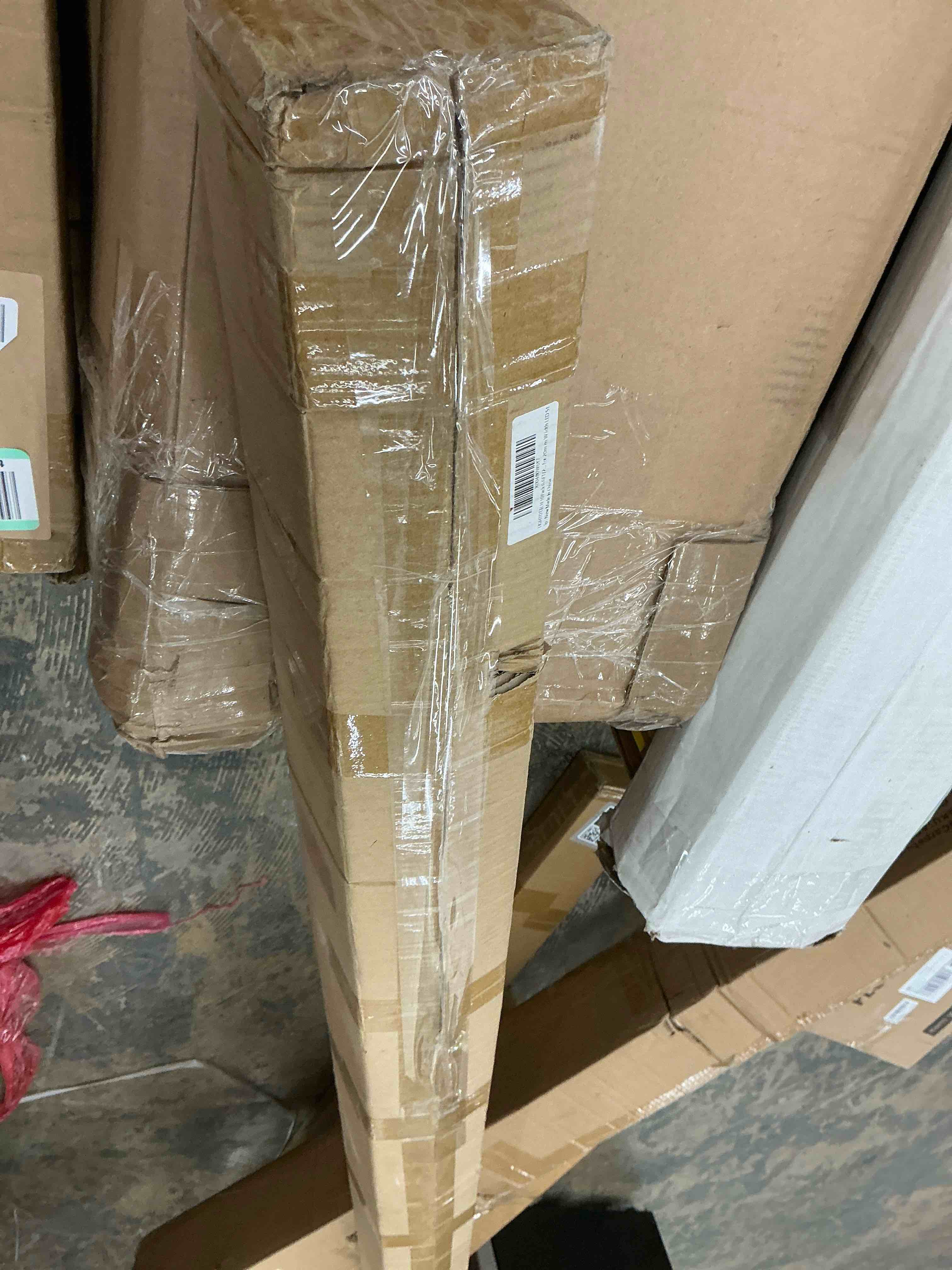 https://s3.amazonaws.com/lotting-images-prod/bidfta/GRA4115944_1778516740570.jpeg