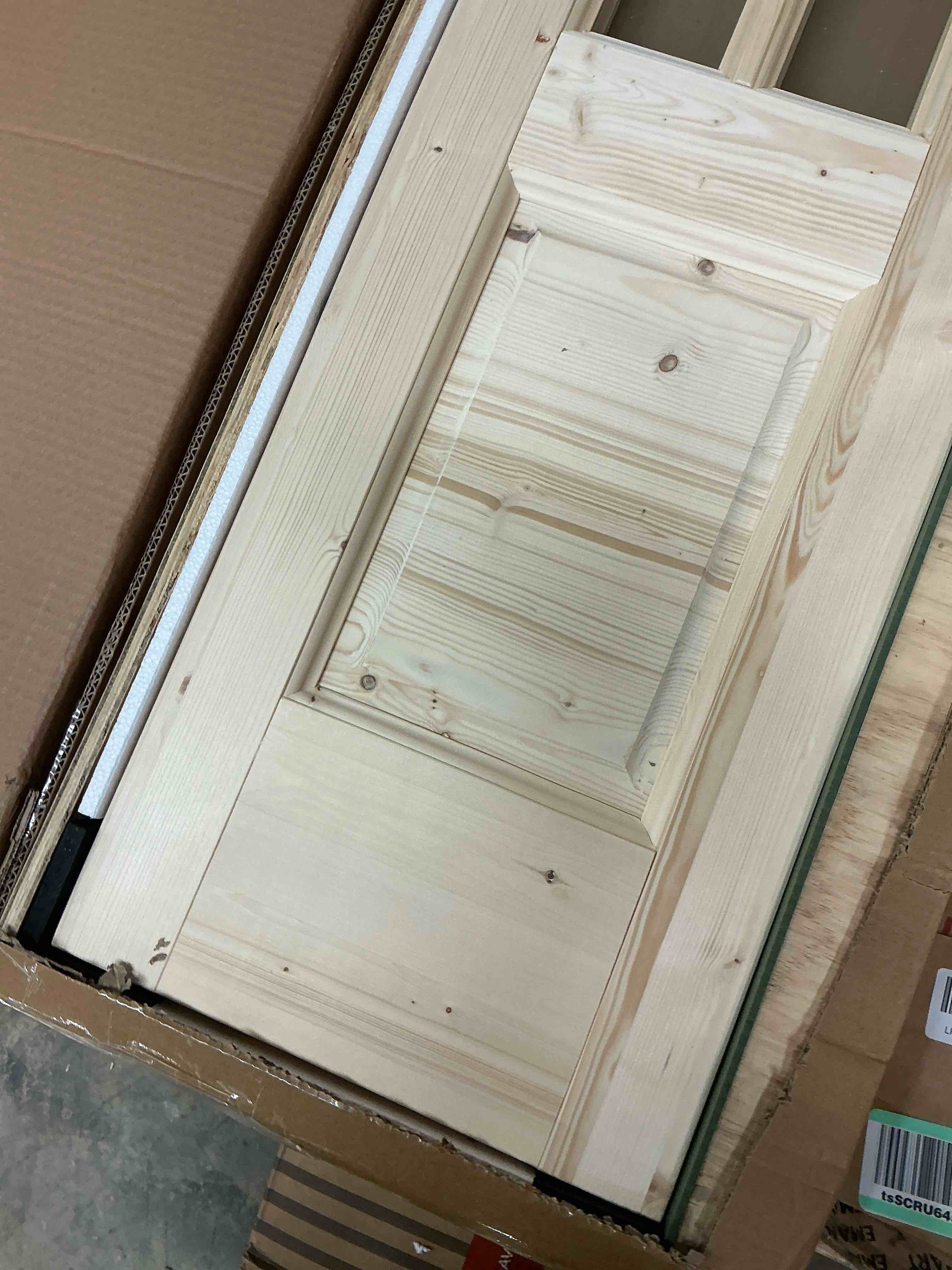 https://s3.amazonaws.com/lotting-images-prod/bidfta/GRA4115979_1778529999620.jpeg