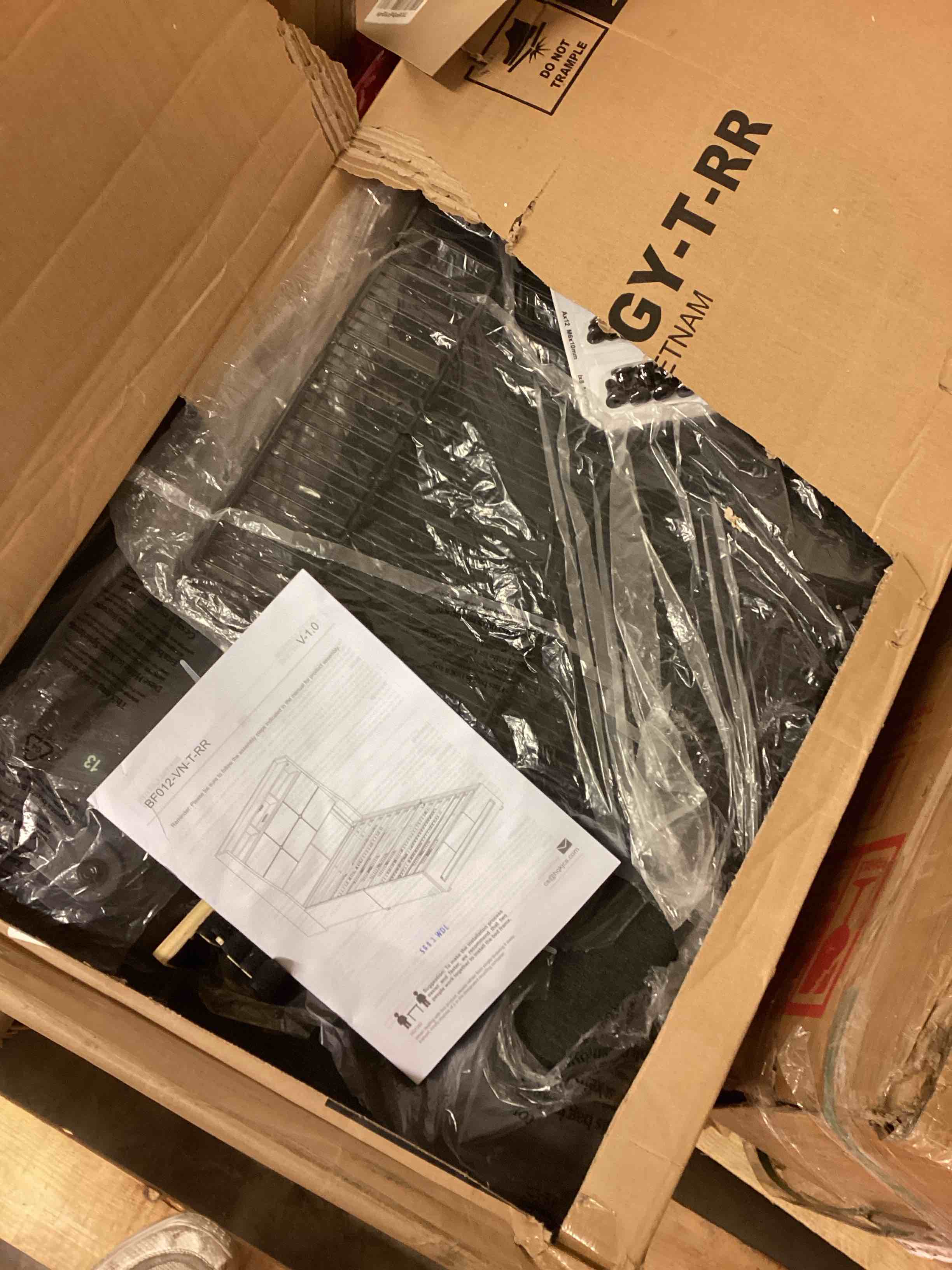 https://s3.amazonaws.com/lotting-images-prod/bidfta/GRA4116057_1778595586295.jpeg