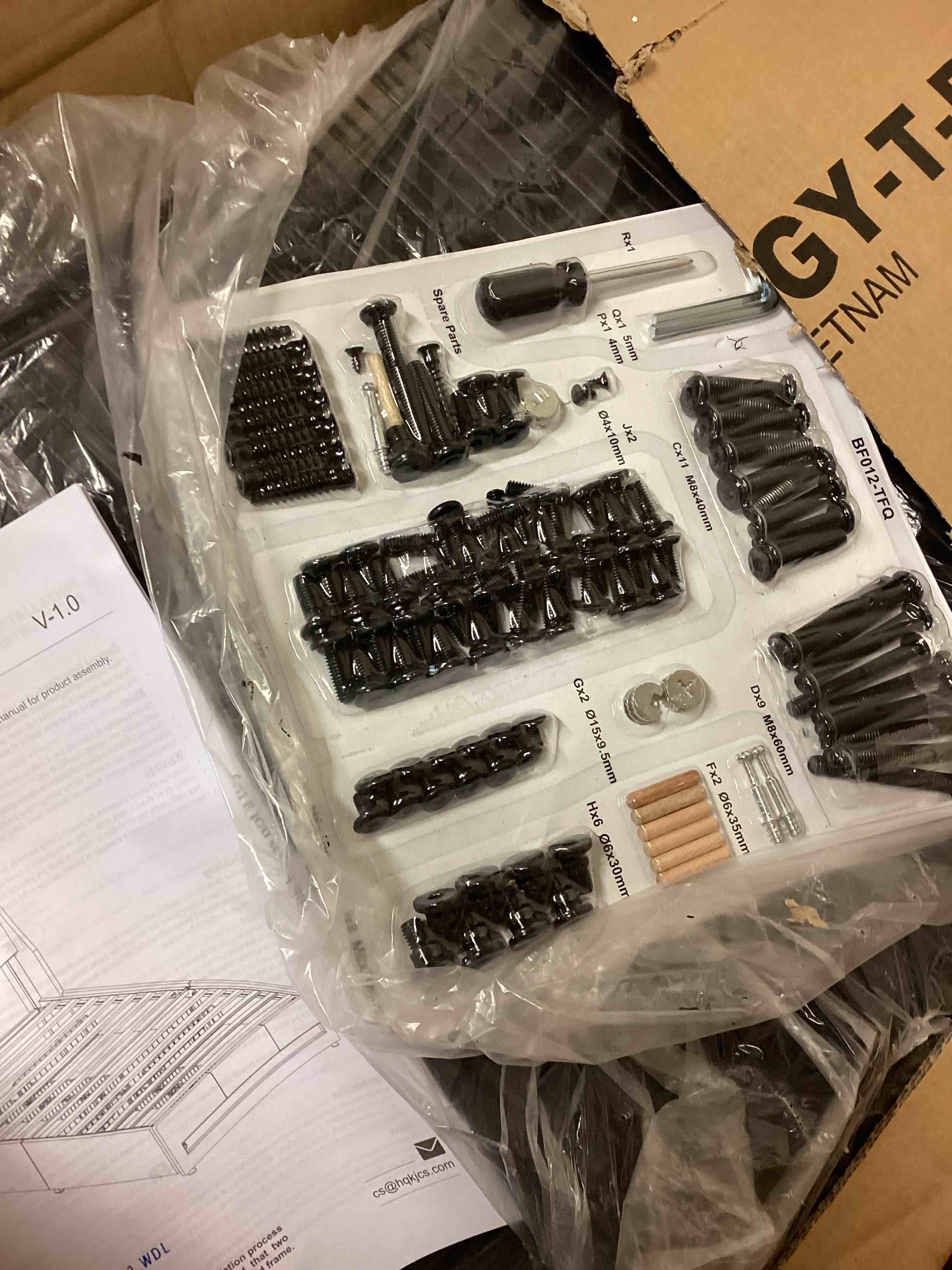 https://s3.amazonaws.com/lotting-images-prod/bidfta/GRA4116057_1778595595435.jpeg