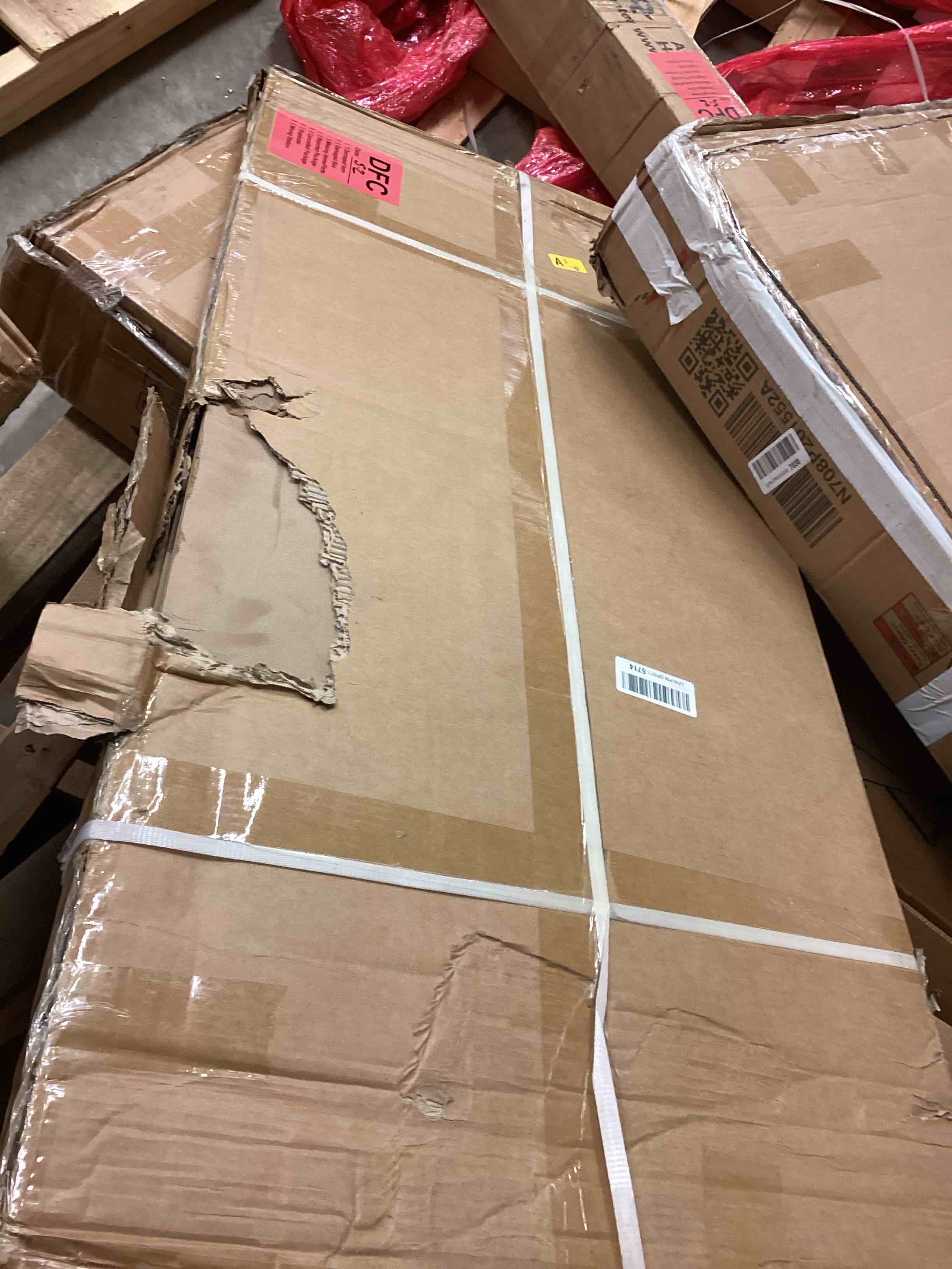 https://s3.amazonaws.com/lotting-images-prod/bidfta/GRA4116064_1778599340622.jpeg