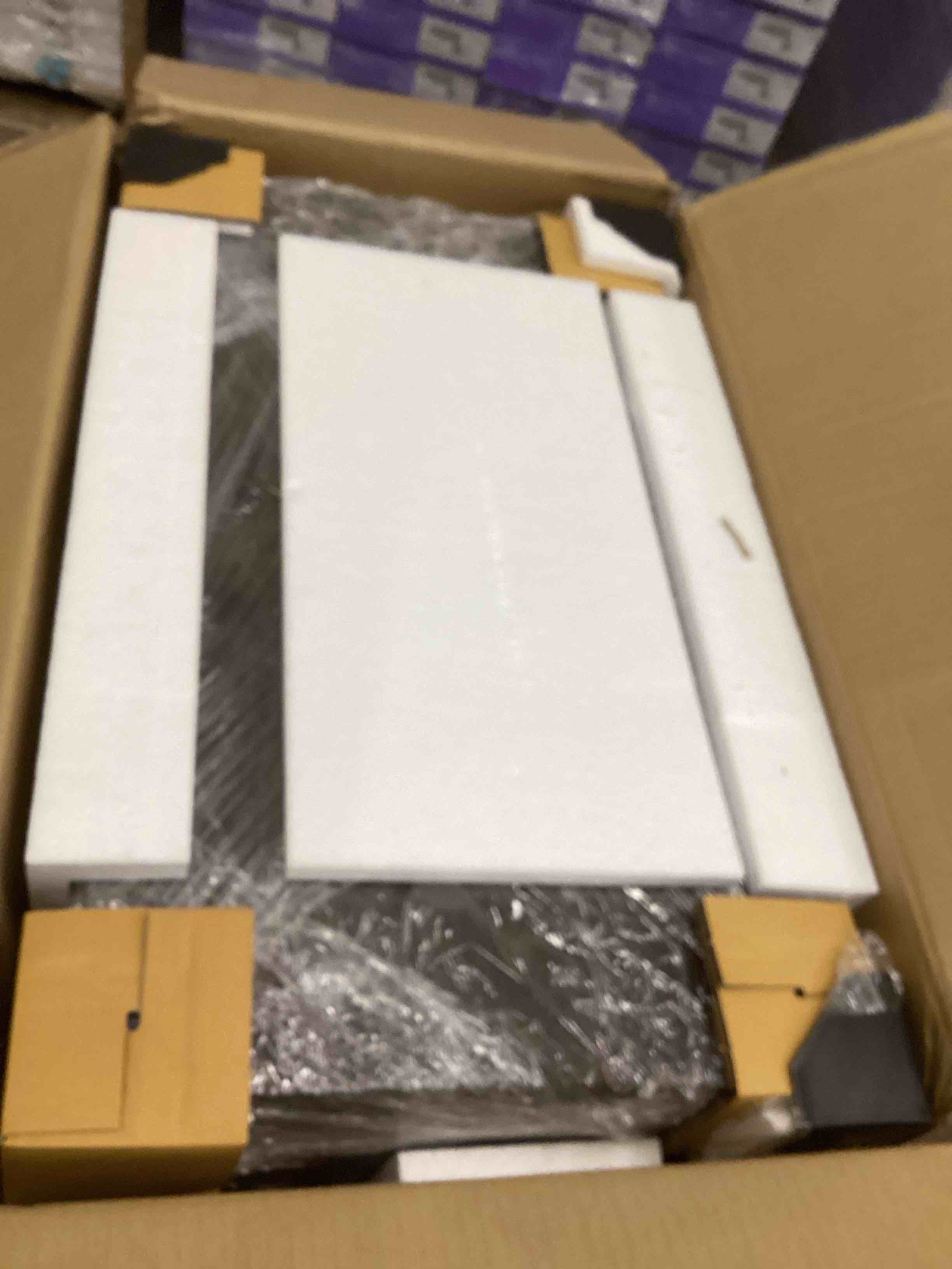 https://s3.amazonaws.com/lotting-images-prod/bidfta/GRA4116745_1779741287760.jpeg