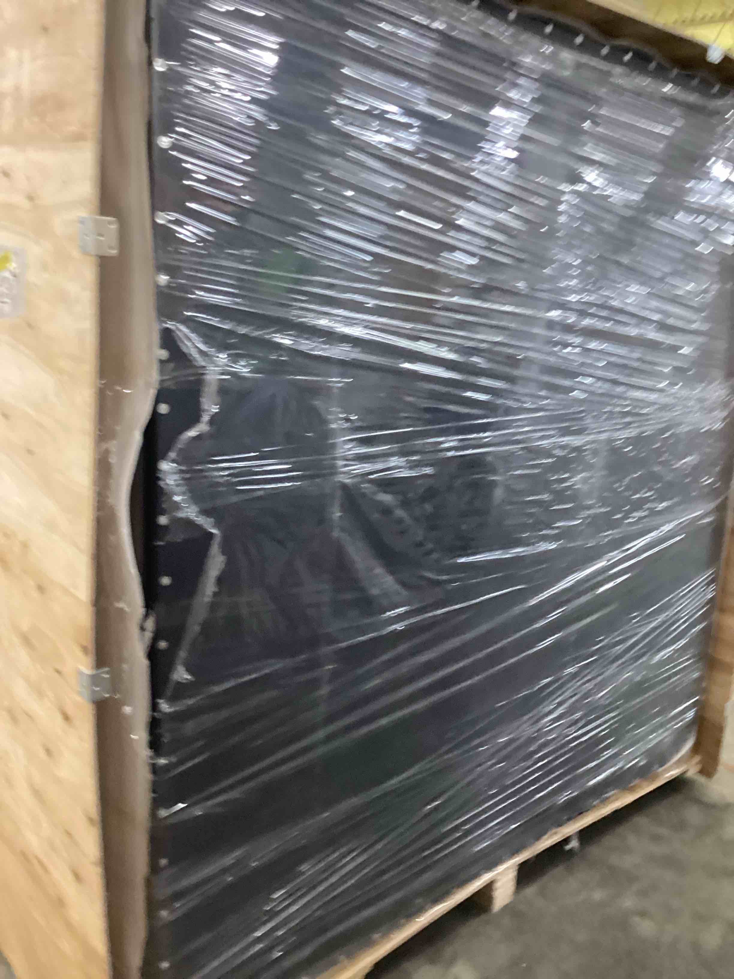 https://s3.amazonaws.com/lotting-images-prod/bidfta/GRA4116765_1779723295106.jpeg