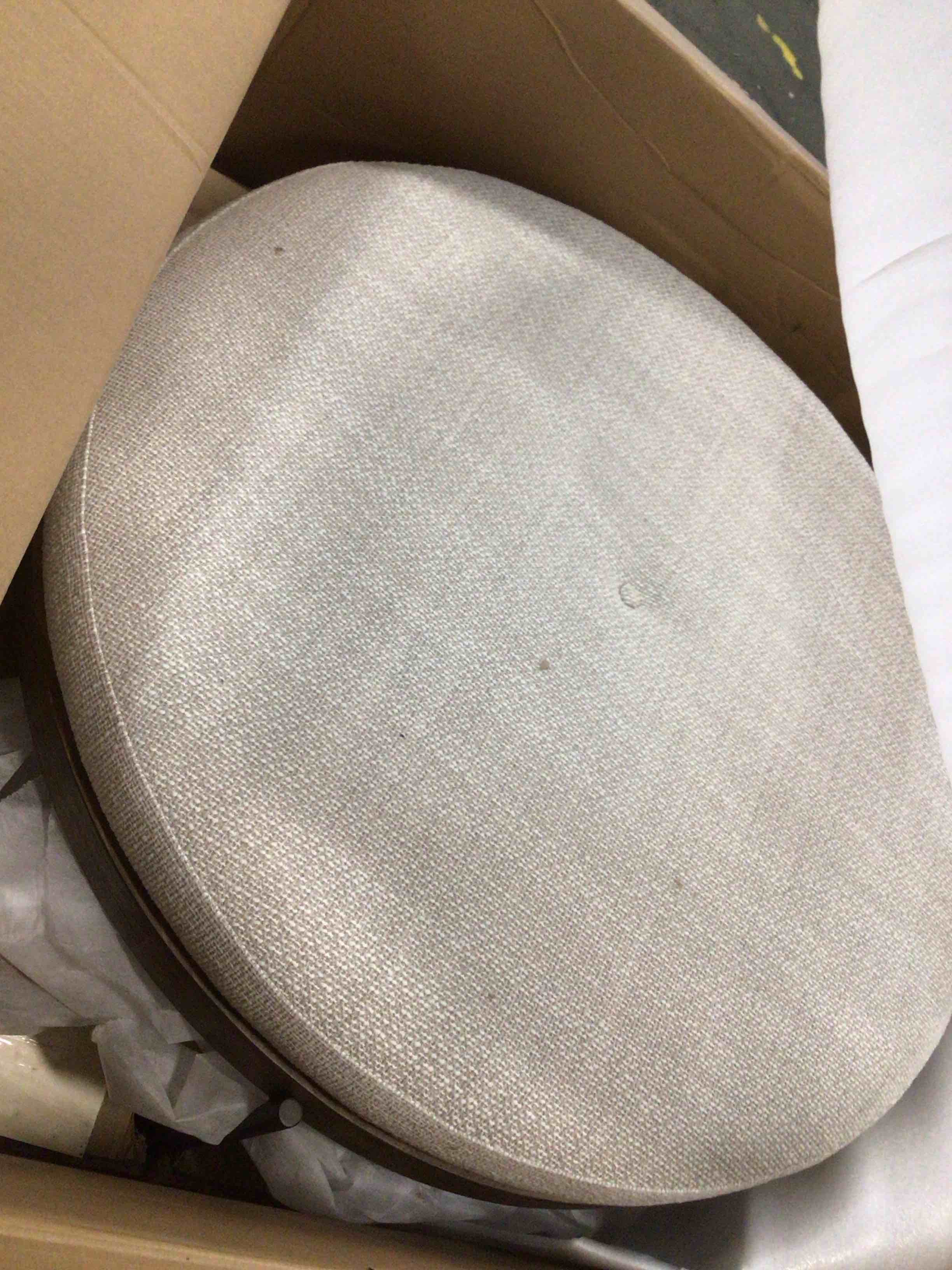 Condition photo showing Good Condition for four hands edwyn large ottoman - gibson wheat