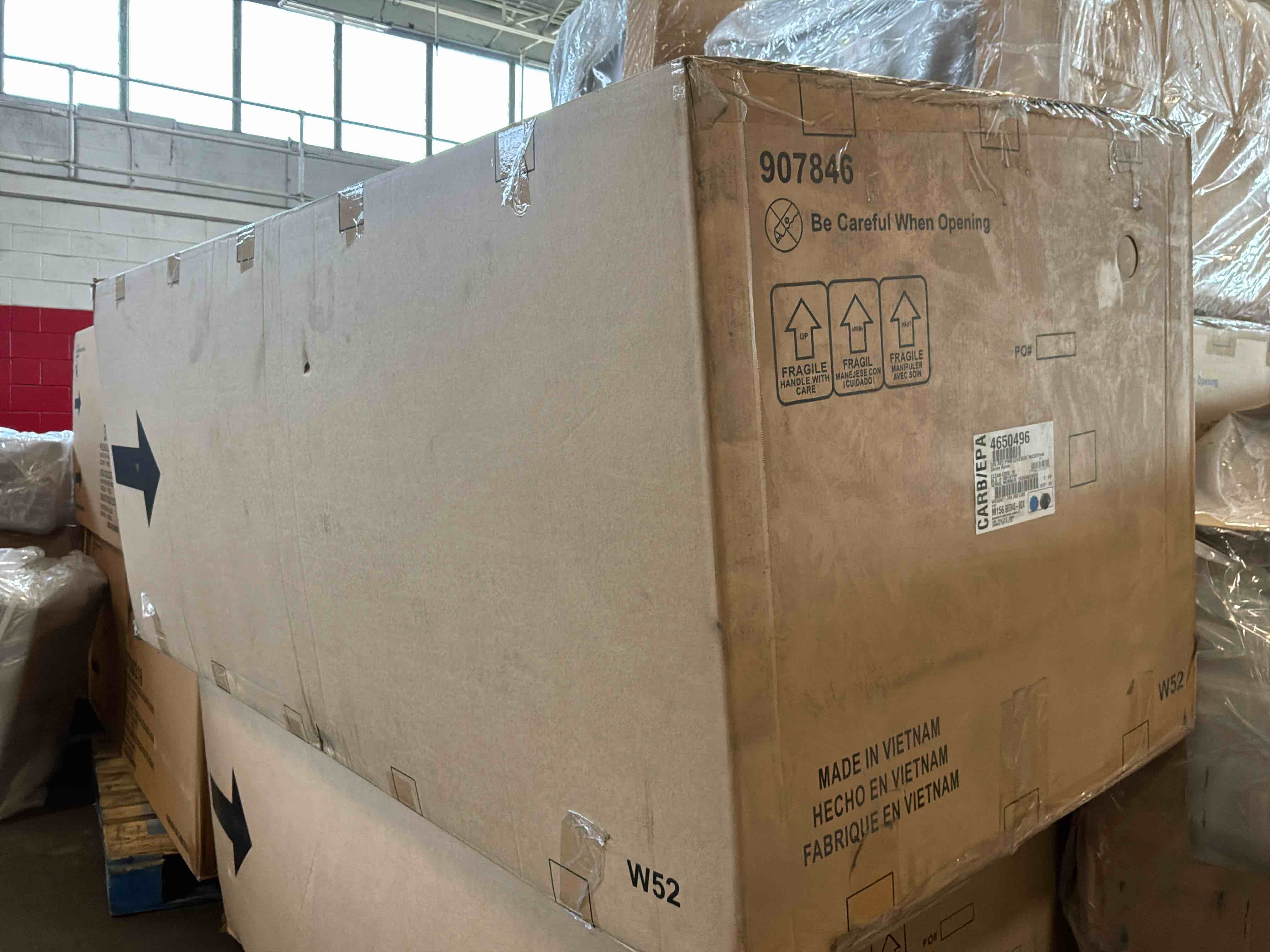 Condition photo showing New/Like New for martinglenn power reclining loveseat with console