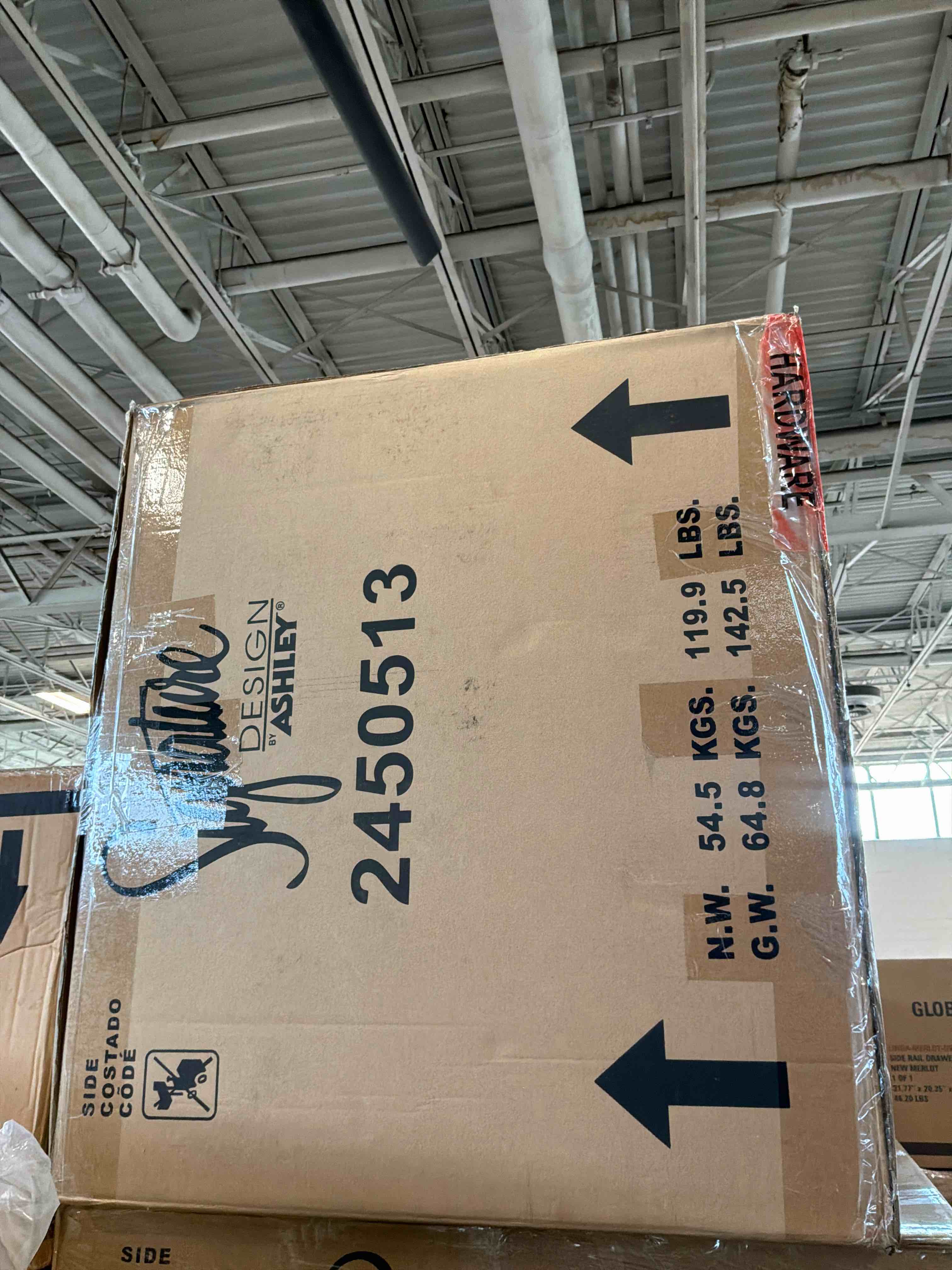 Condition photo showing New/Like New for owners box power recliner