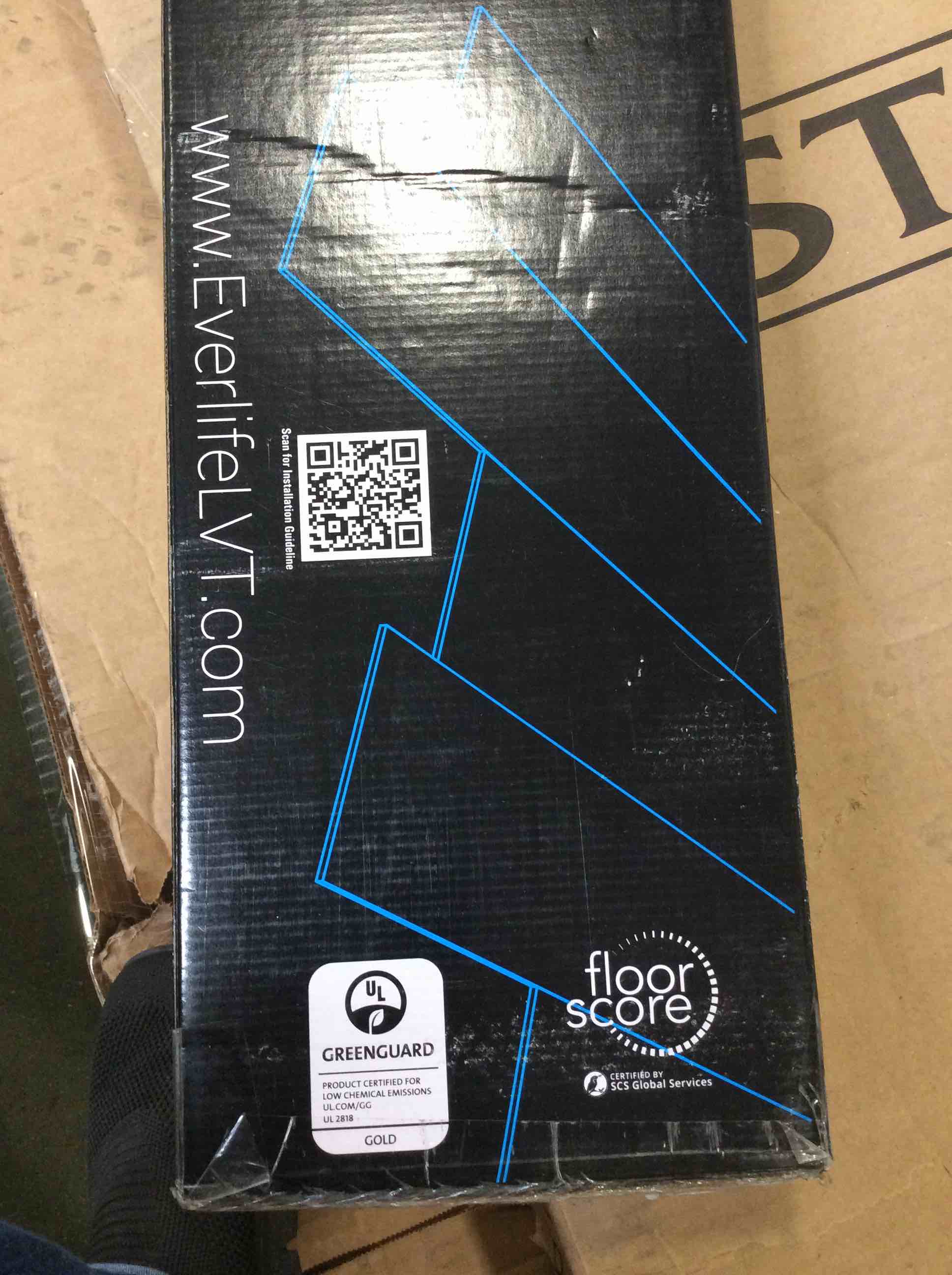https://s3.amazonaws.com/lotting-images-prod/bidfta/GRA4118260_1777060373446.jpeg