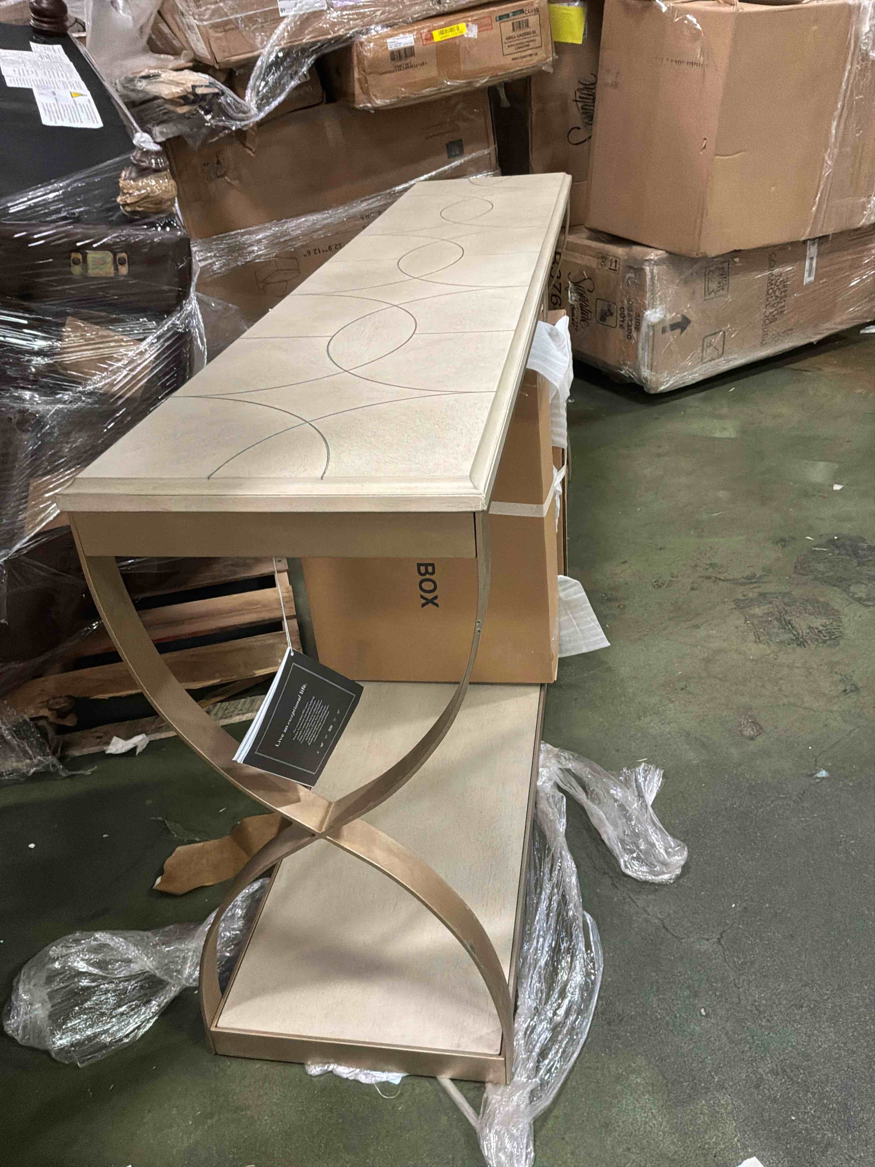 https://s3.amazonaws.com/lotting-images-prod/bidfta/GRA4118619_1777469793949.jpeg