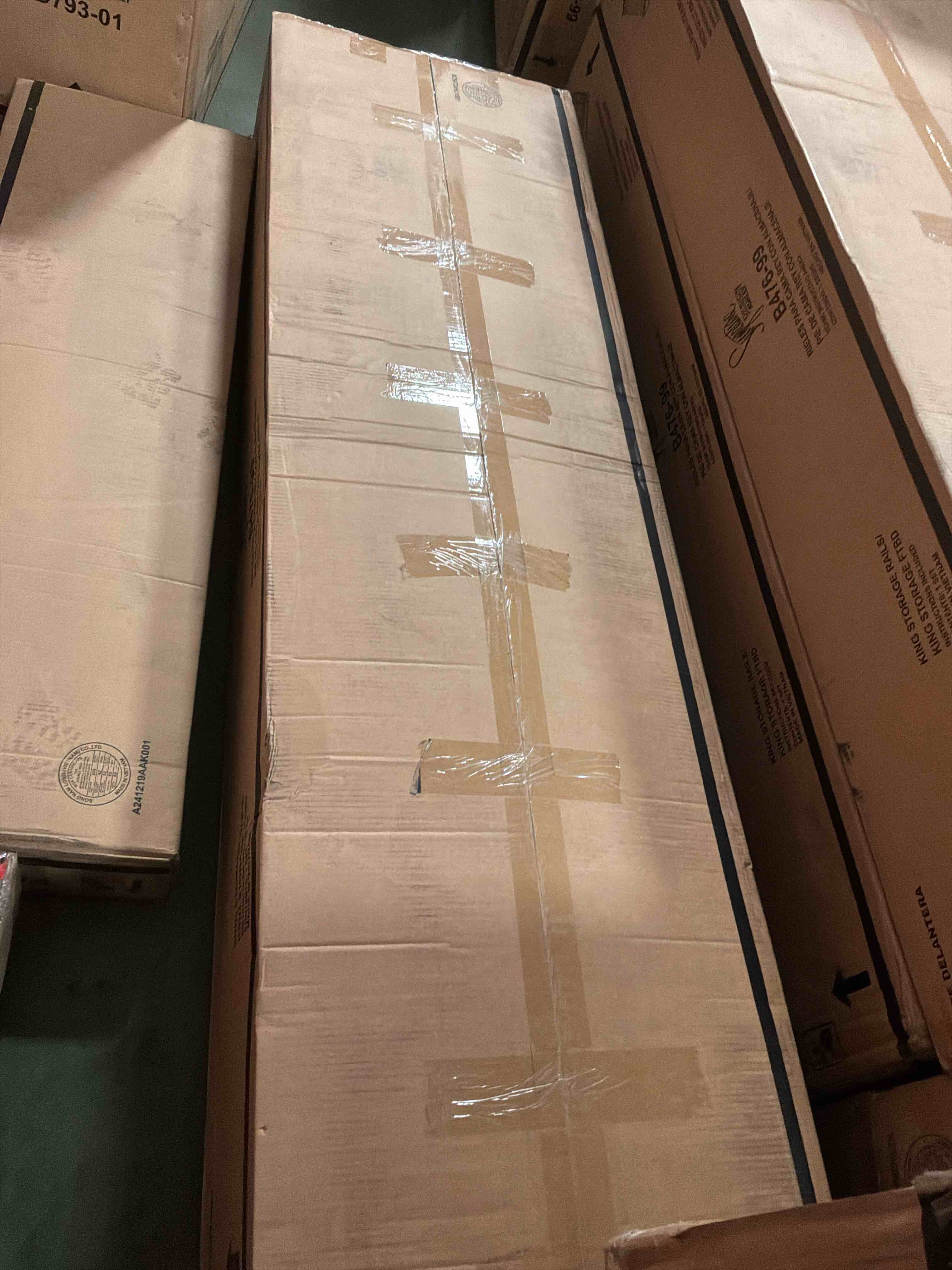 https://s3.amazonaws.com/lotting-images-prod/bidfta/GRA4118725_1777903772145.jpeg