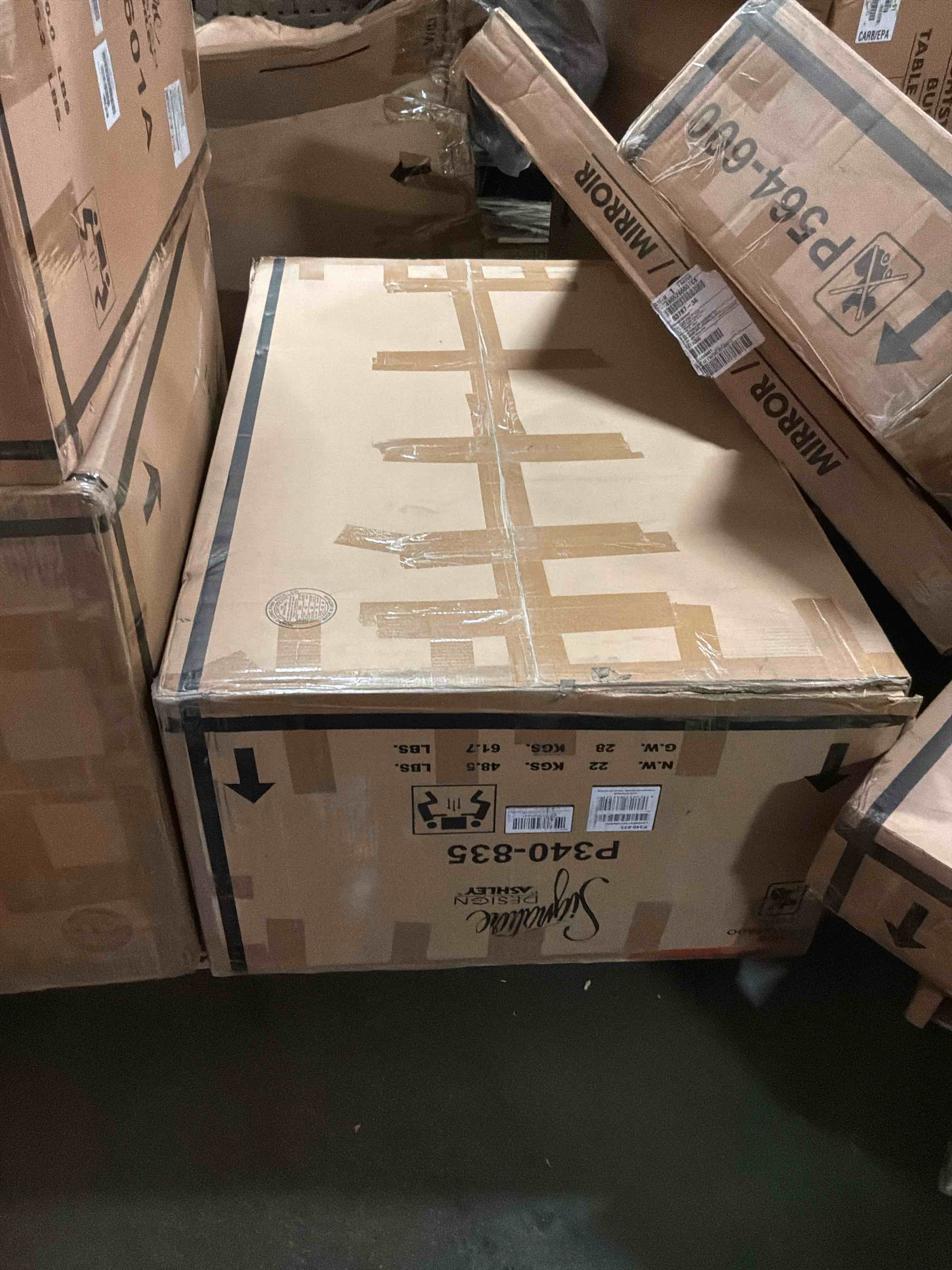 https://s3.amazonaws.com/lotting-images-prod/bidfta/GRA4118731_1777906384985.jpeg