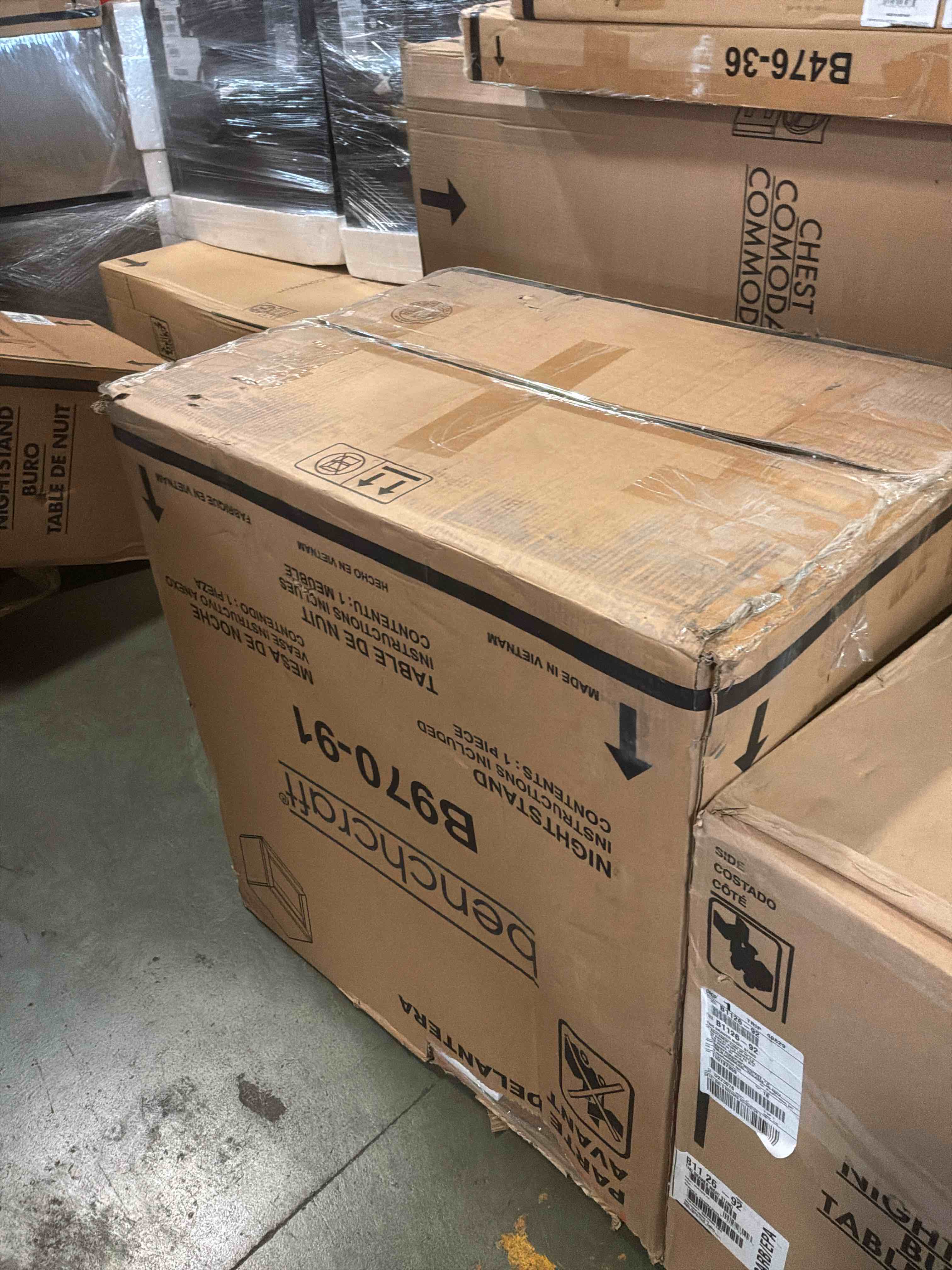 https://s3.amazonaws.com/lotting-images-prod/bidfta/GRA4118746_1777911889294.jpeg