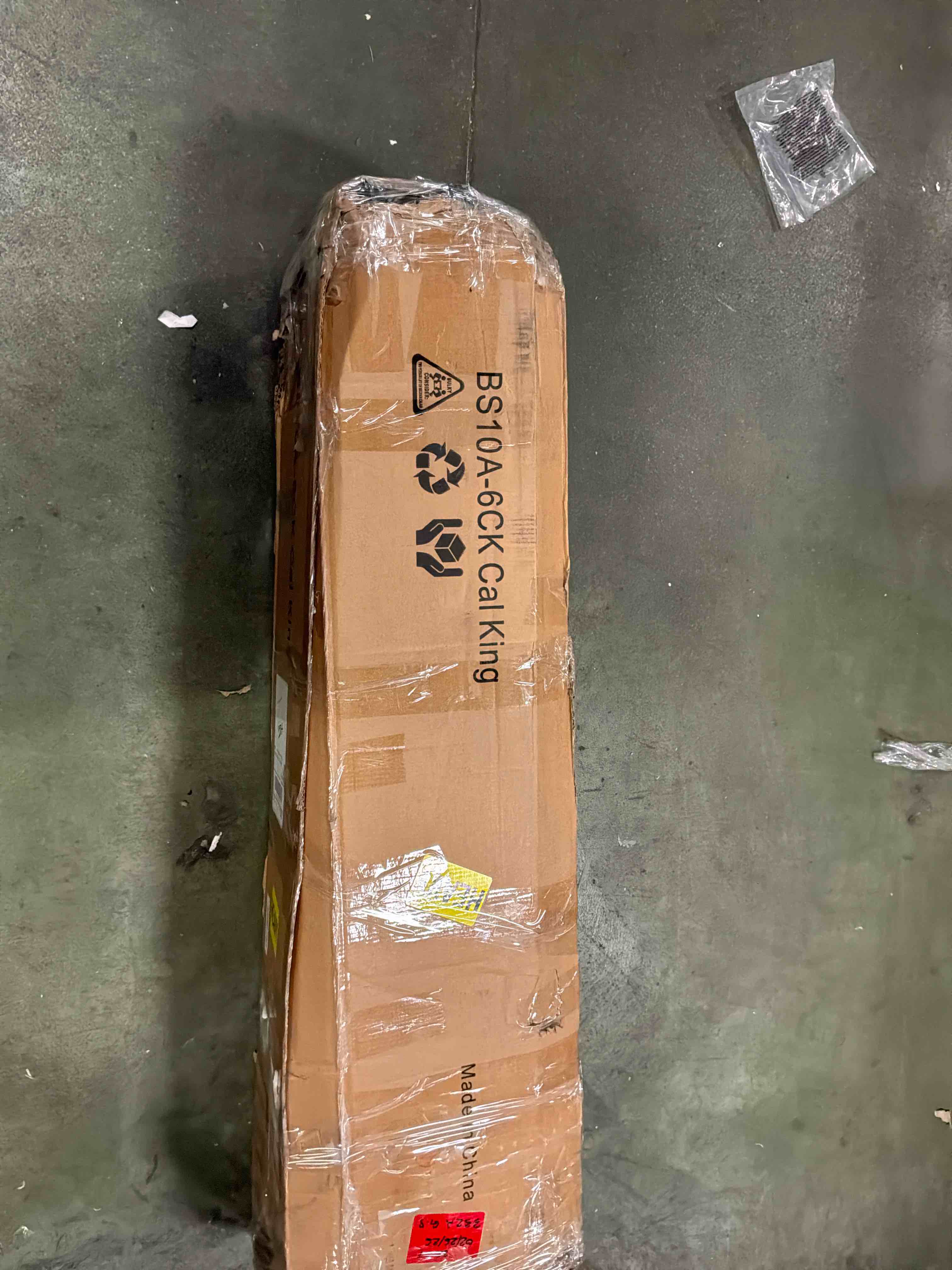 https://s3.amazonaws.com/lotting-images-prod/bidfta/GRA4119331_1778262816304.jpeg