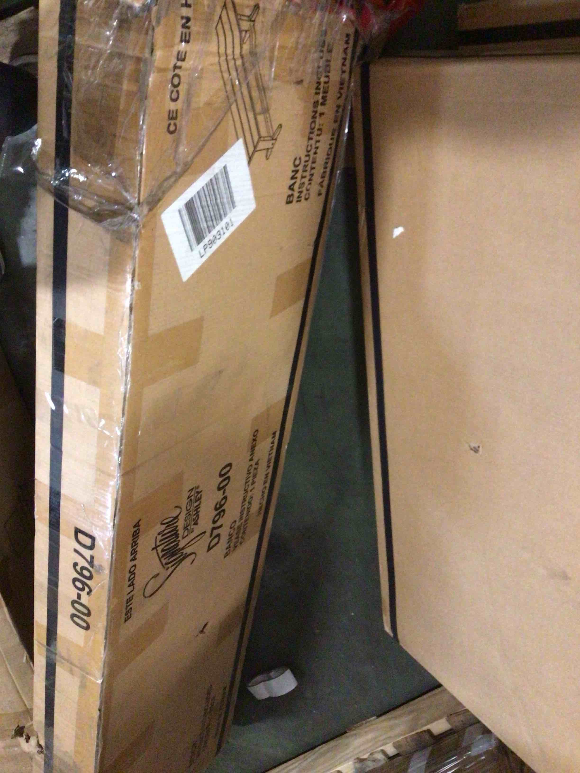 https://s3.amazonaws.com/lotting-images-prod/bidfta/GRA4119466_1778775575285.jpeg