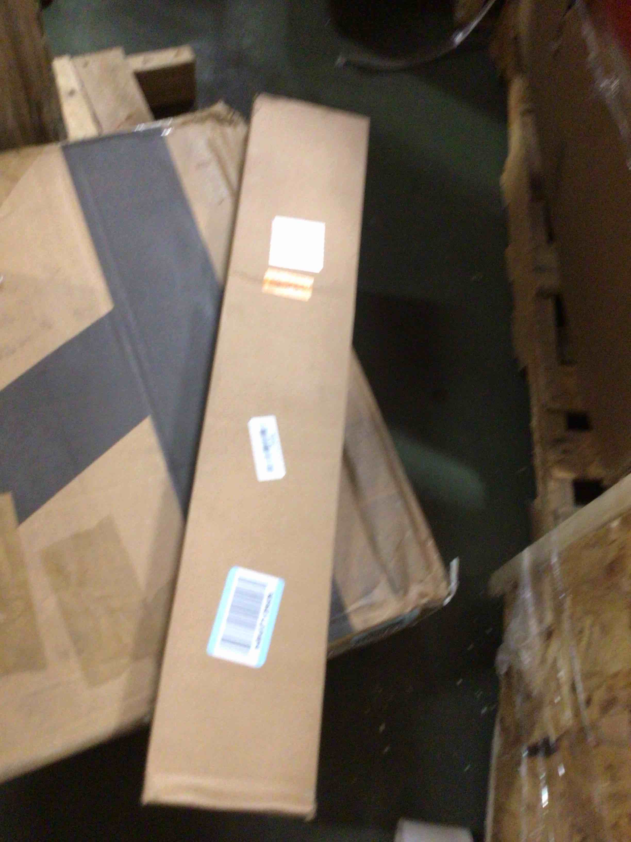 https://s3.amazonaws.com/lotting-images-prod/bidfta/GRA4119508_1778790289136.jpeg