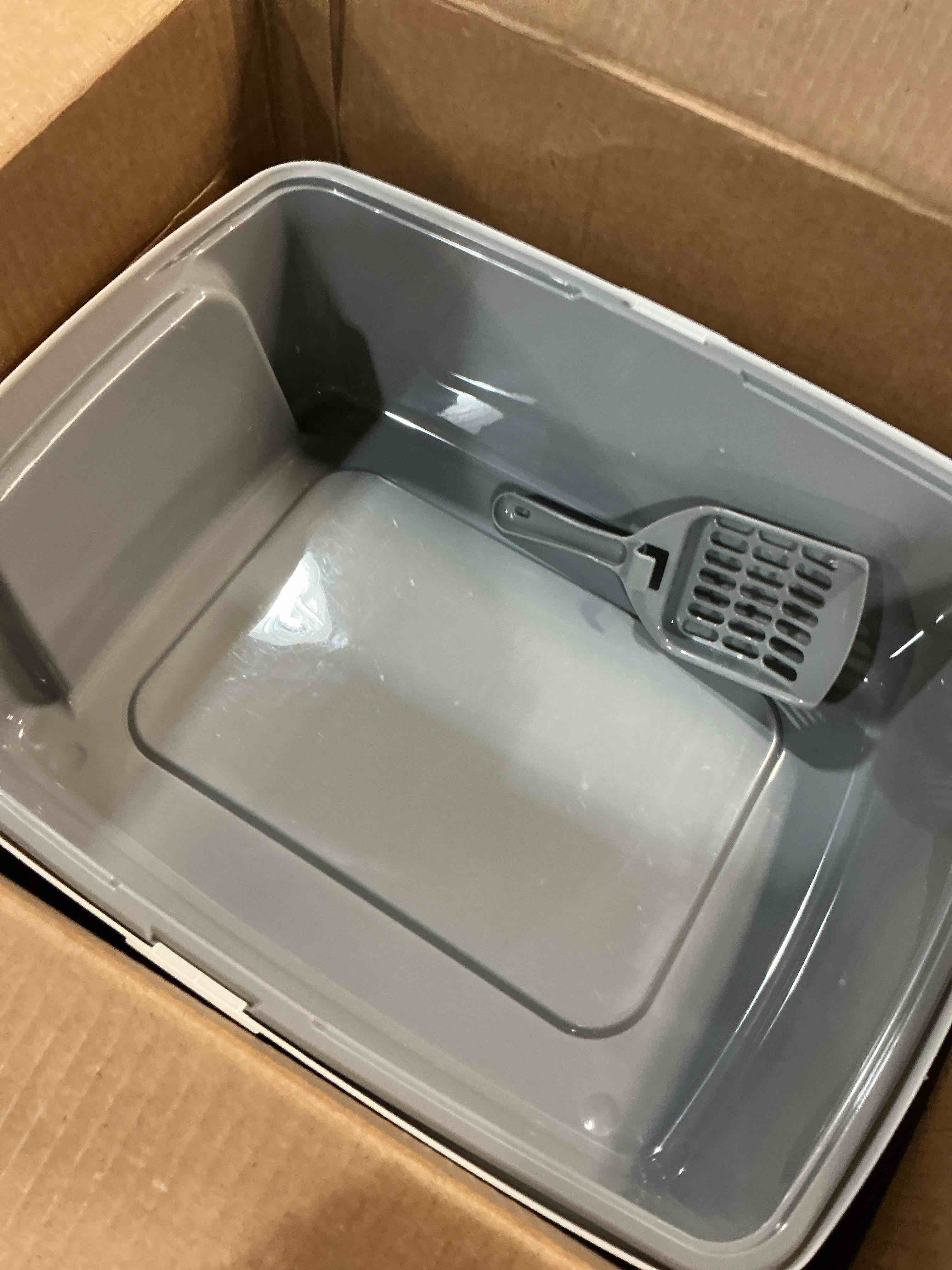 Condition photo showing Good Condition for amazon basics large cat litter box with high sides, open top, includes scoop, 19 x 15 x 11.75 inches, grey/beige grey/beige open top