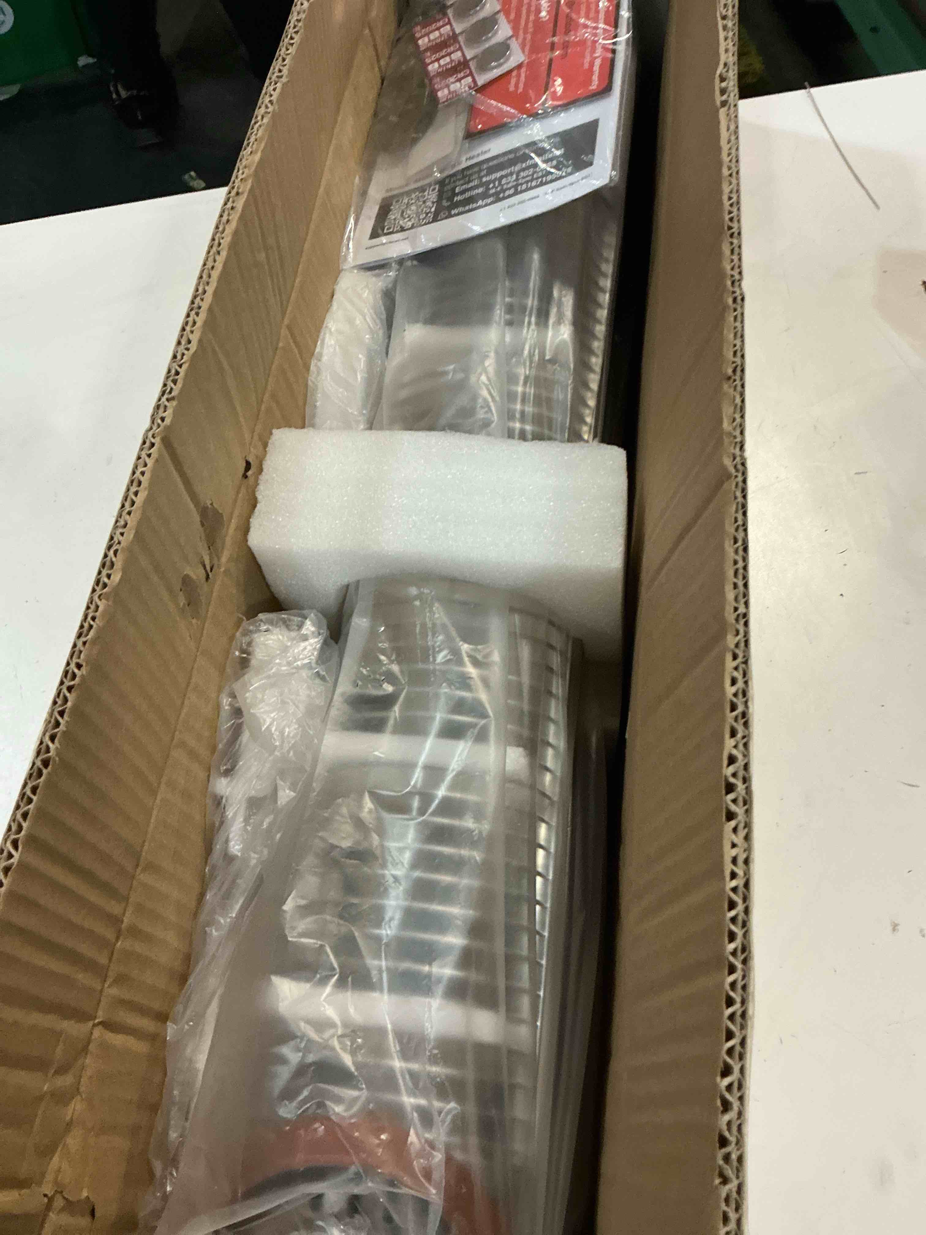 patio heater for outdoor use, infrared electric outdoor heater, 1500w instant heating, 60-degree oscillation, 9 heat levels, 9h timer, remote, for garage, backyard, large room, indoor, 32.2", white white 32.2"