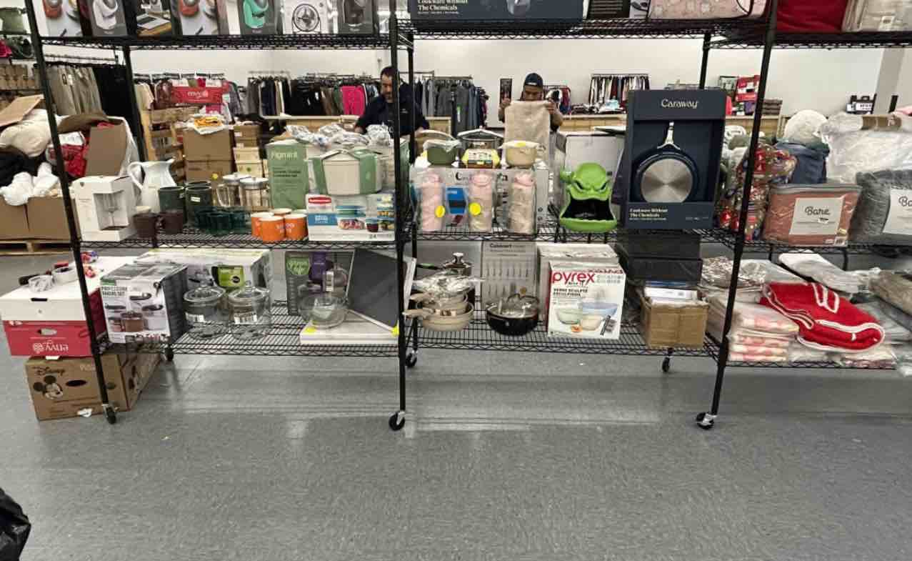 assorted home goods 8pcs 