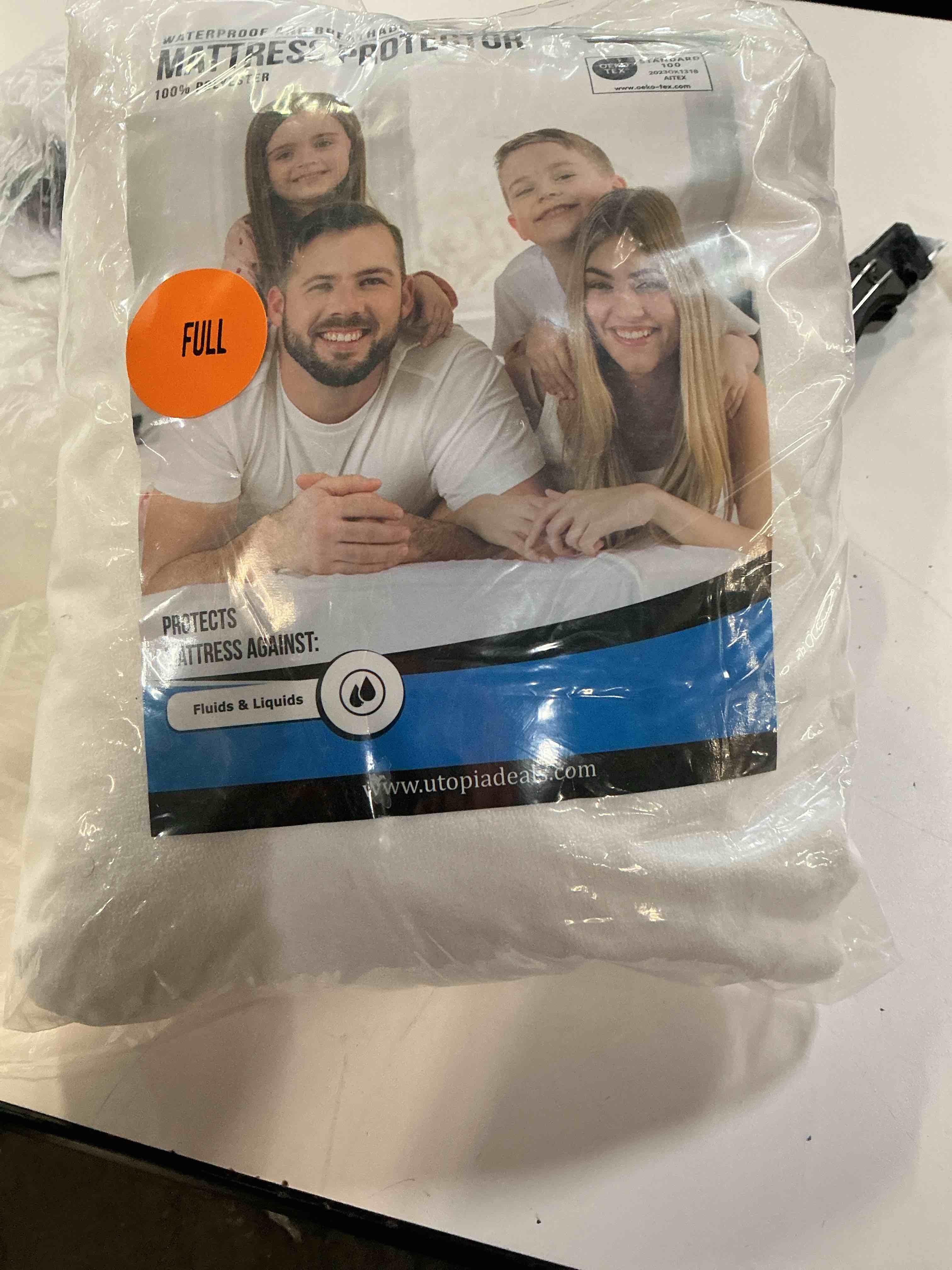 Condition photo showing Good Condition for (size full)utopia bedding zippered mattress encasement , 100% waterproof bed bug and dust mite proof mattress protector, absorbent six-sided mattress cover