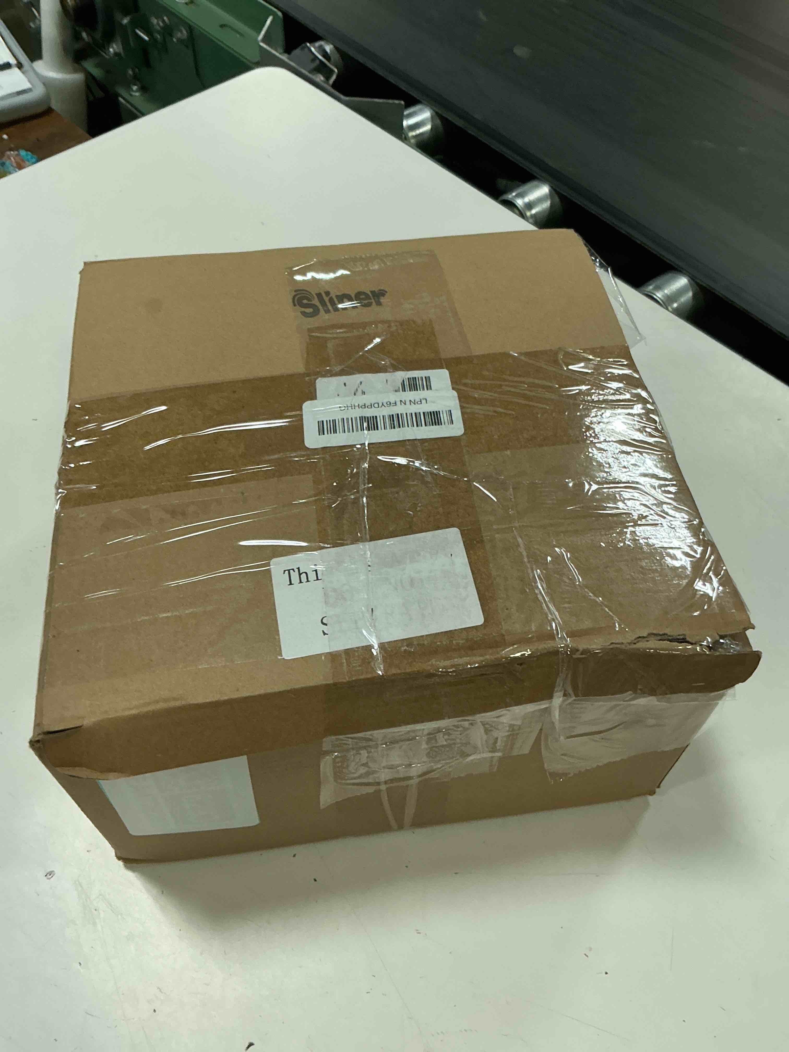 https://s3.amazonaws.com/lotting-images-prod/bidfta/GRA4133691_1788533892356.jpeg