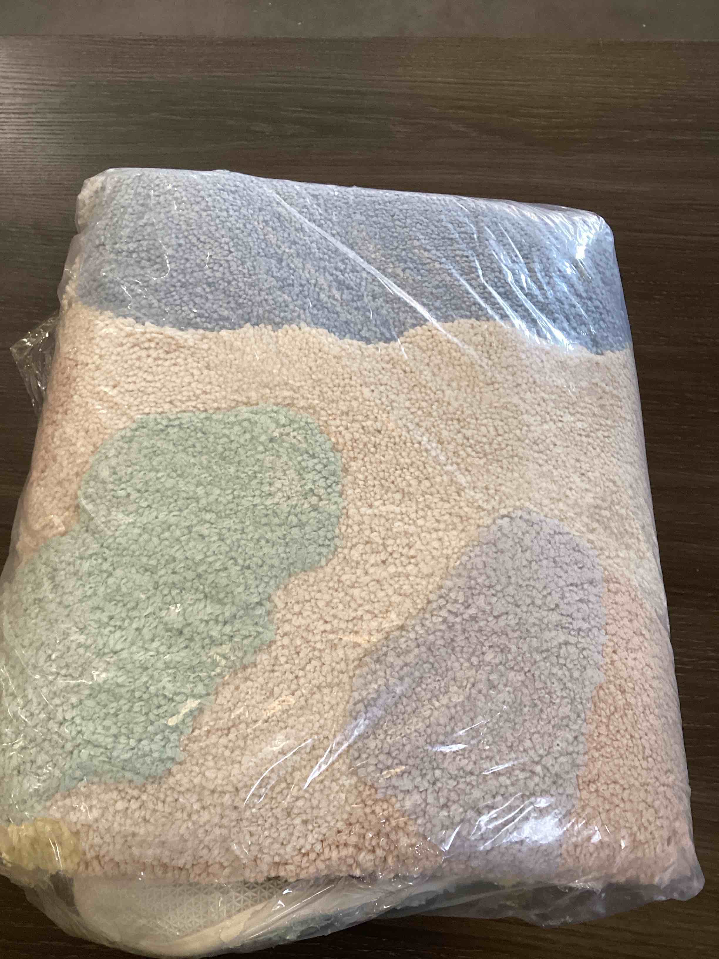 Condition photo showing Good Condition for color&geometry colorful cute bathroom rug 55"x39", absorbent bath mat, non slip washable bath mats for bathroom, shower sink, bathtub floor, bedroom, kids room white drew-xlarge