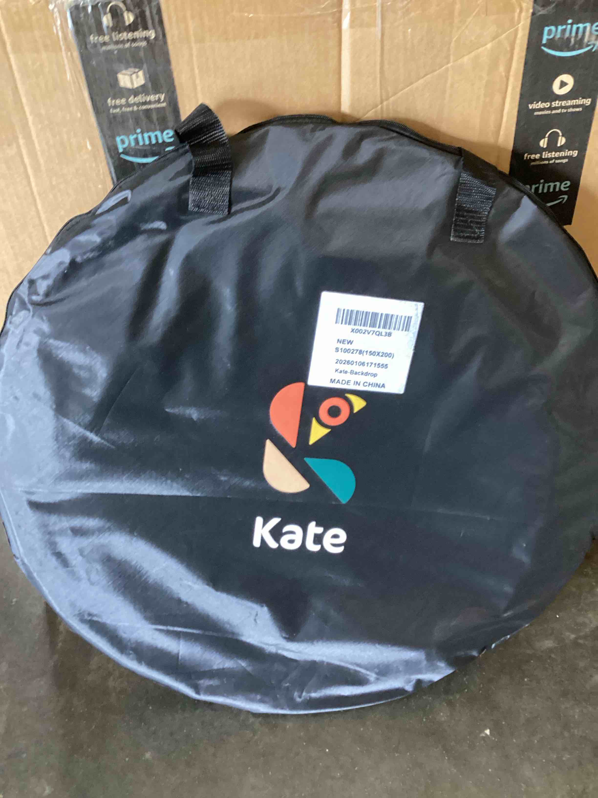 Condition photo showing Good Condition for kate collapsible backdrop brown blue pop up background portable for headshot and portrait photography, video, 5x6.5ft cb06