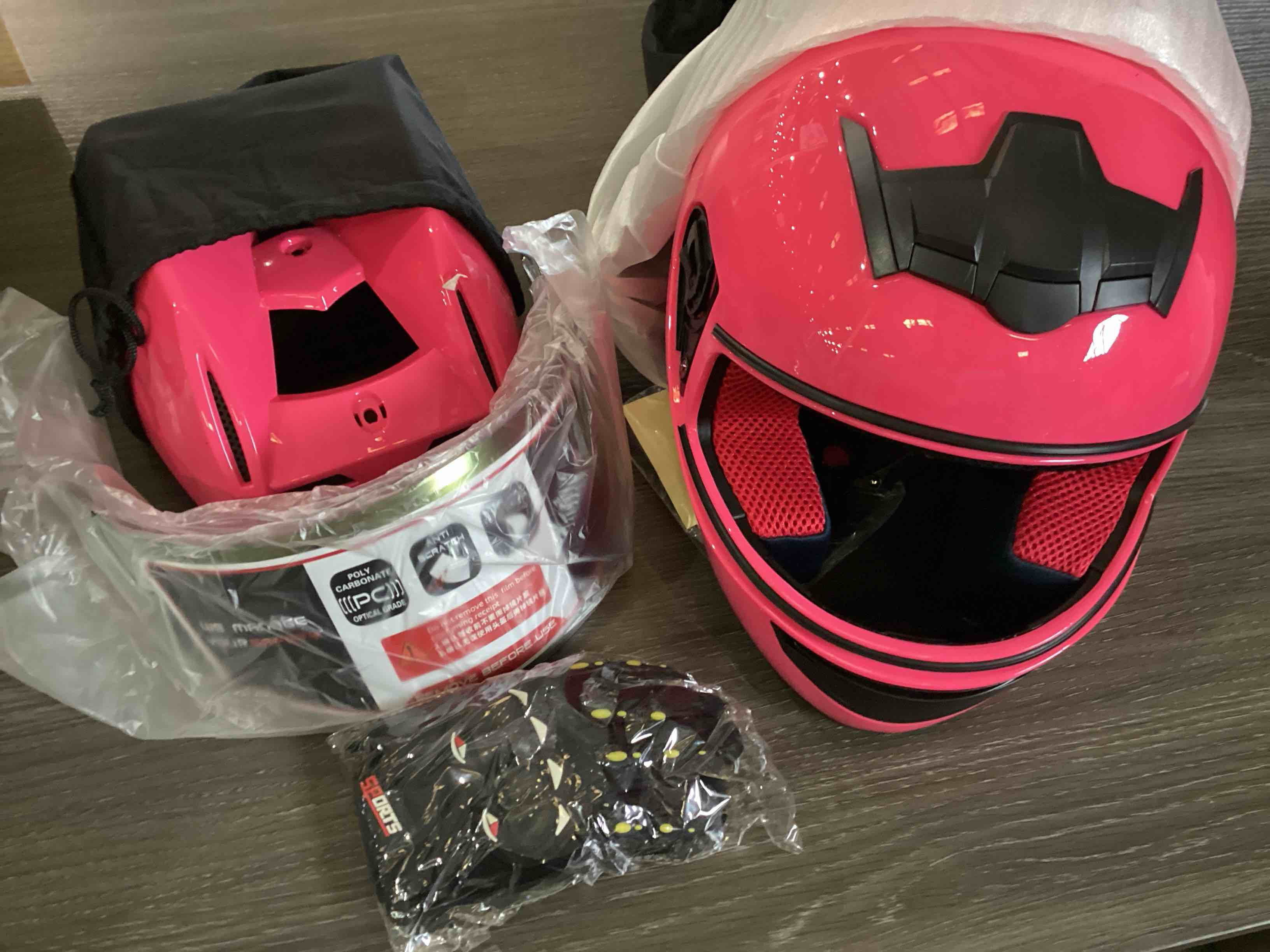 Condition photo showing Good Condition for Cat Ear Motorcycle Helmet Full Helmet Youth Men and Women Racing Motocross Casco