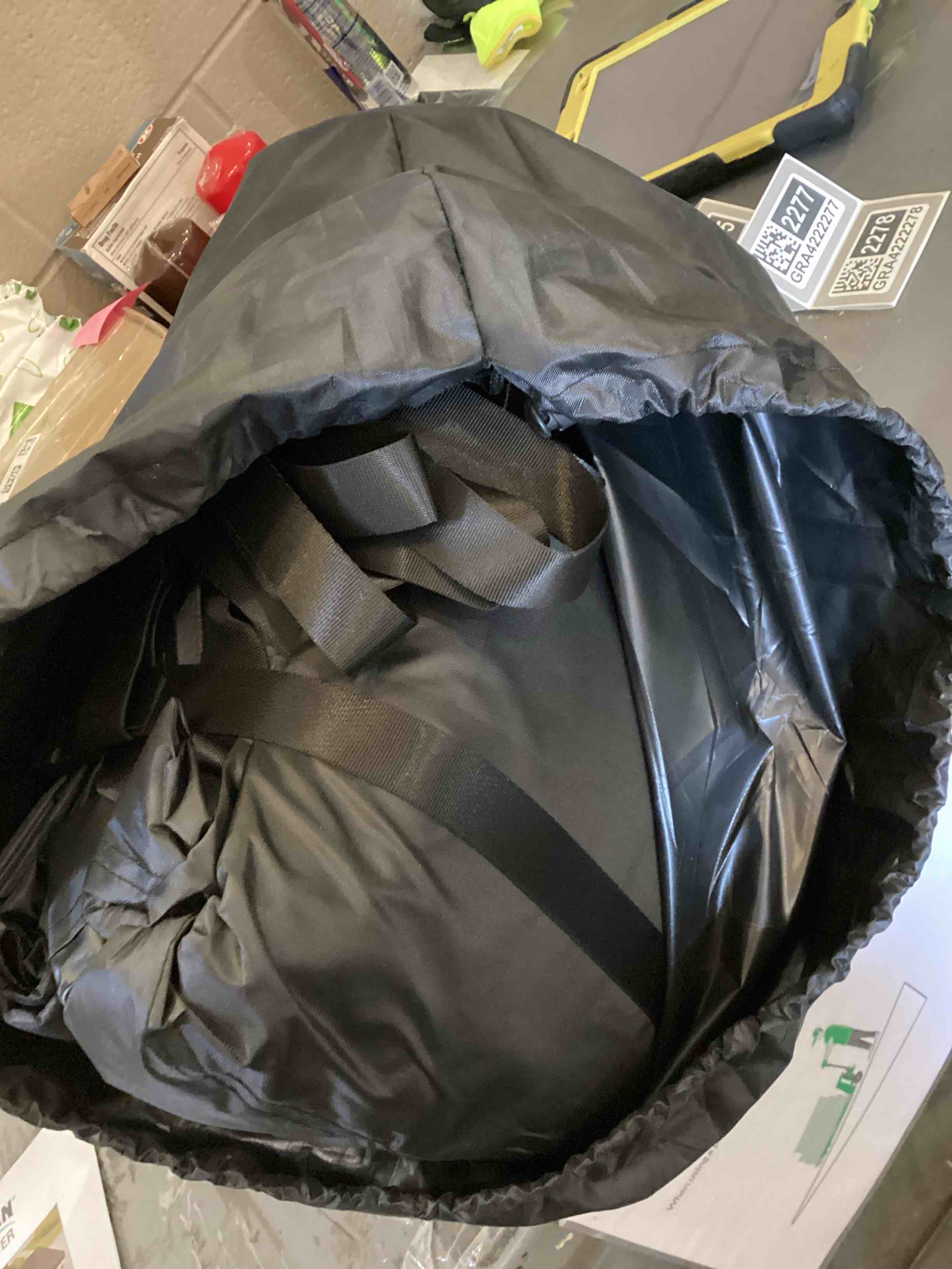 Condition photo showing Good Condition for Sihaian Pool Cover