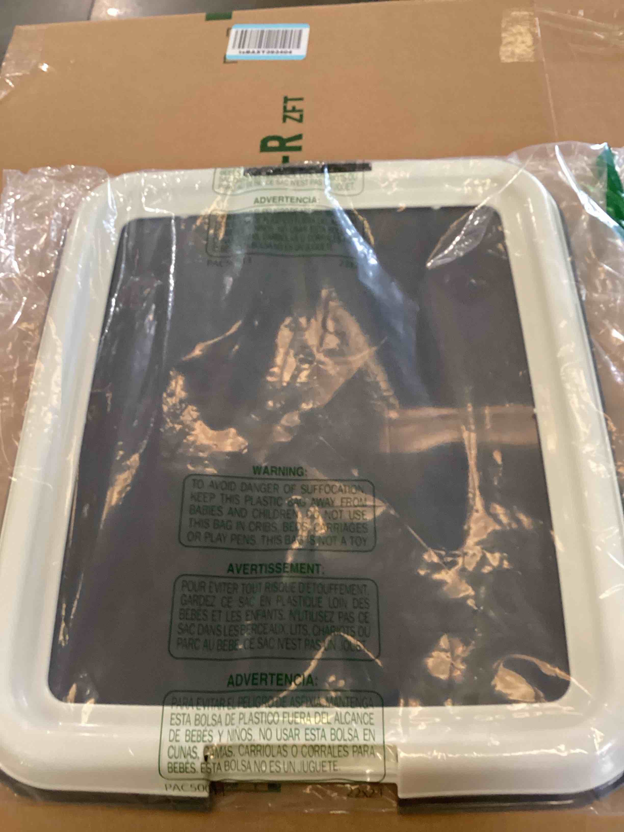 Condition photo showing Good Condition for iris usa pee pad holder - extra-small sized dog & puppy pee pads, secured latches, non-skid feet, high polish finish for easy cleaning, leak protection, fits 14"x17" pad puppy & toy breeds, dark grey 14" x 17" dark gray