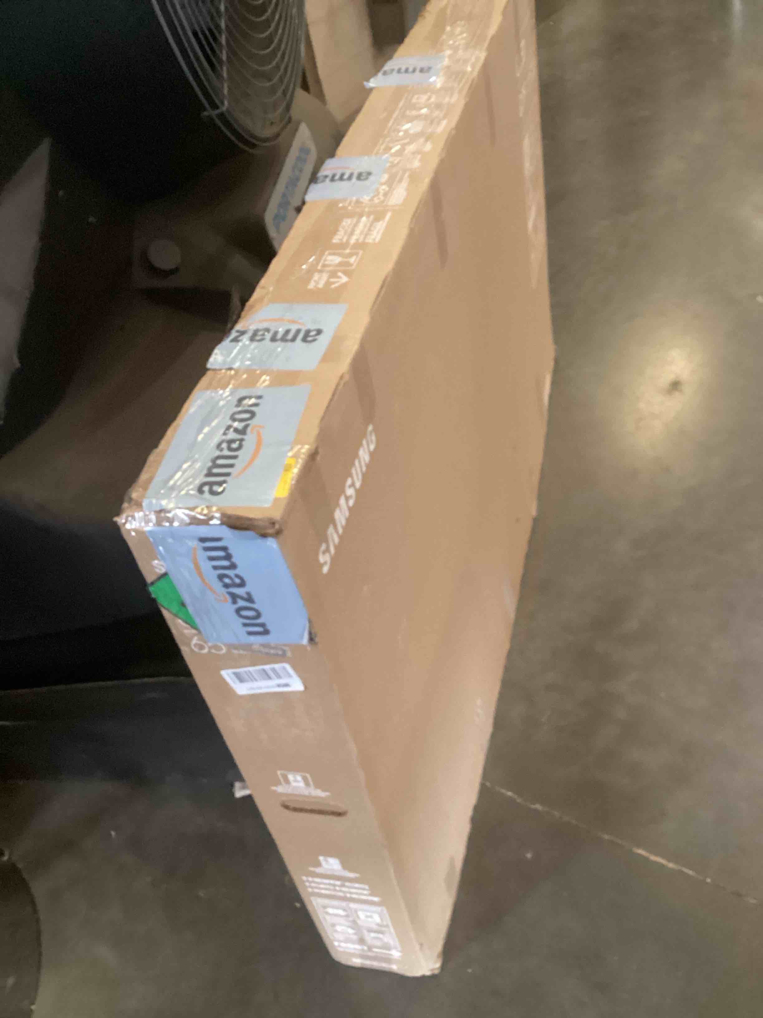https://s3.amazonaws.com/lotting-images-prod/bidfta/GRA4222986_1777477597665.jpeg
