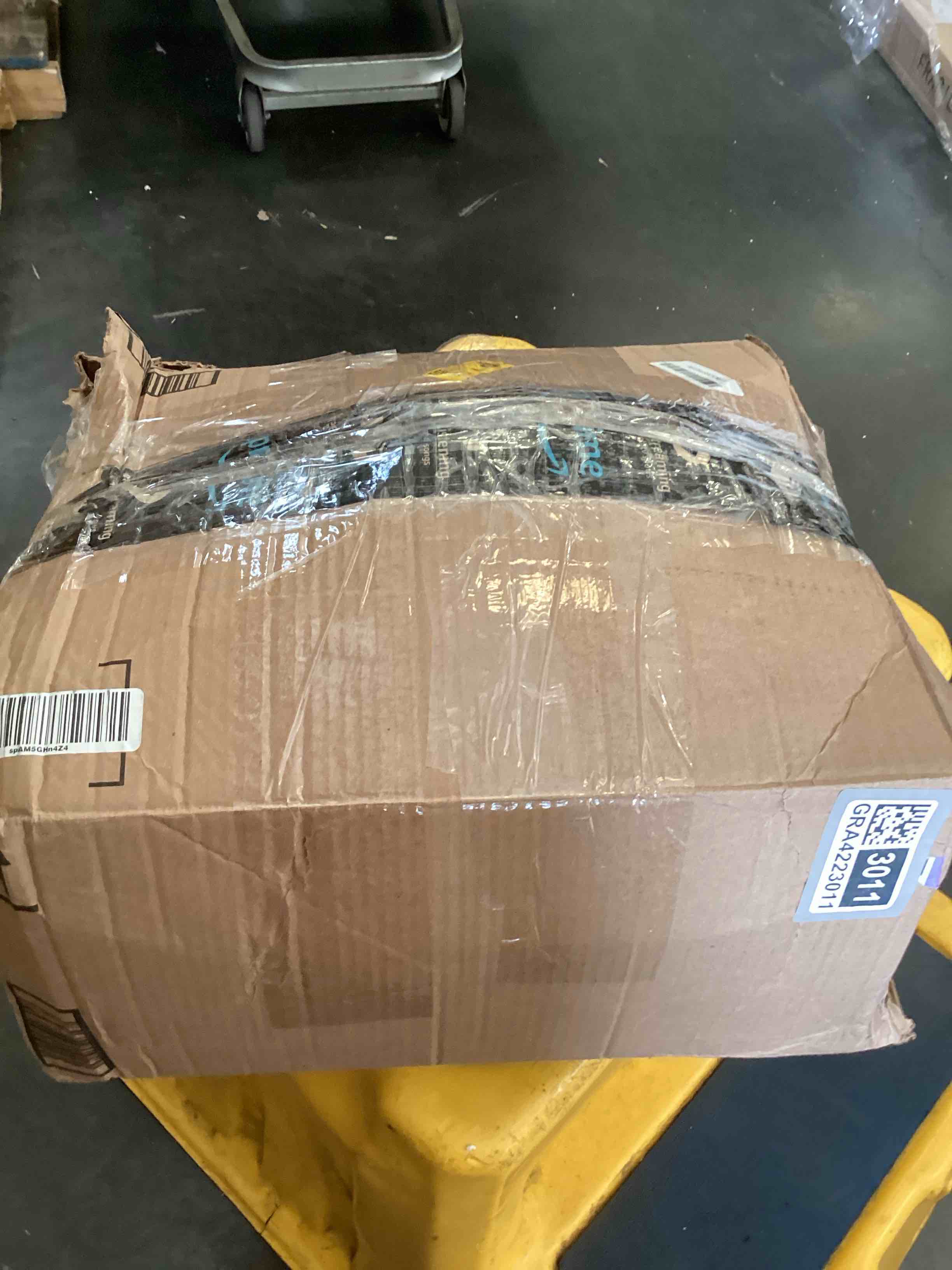 https://s3.amazonaws.com/lotting-images-prod/bidfta/GRA4223011_1777581318117.jpeg
