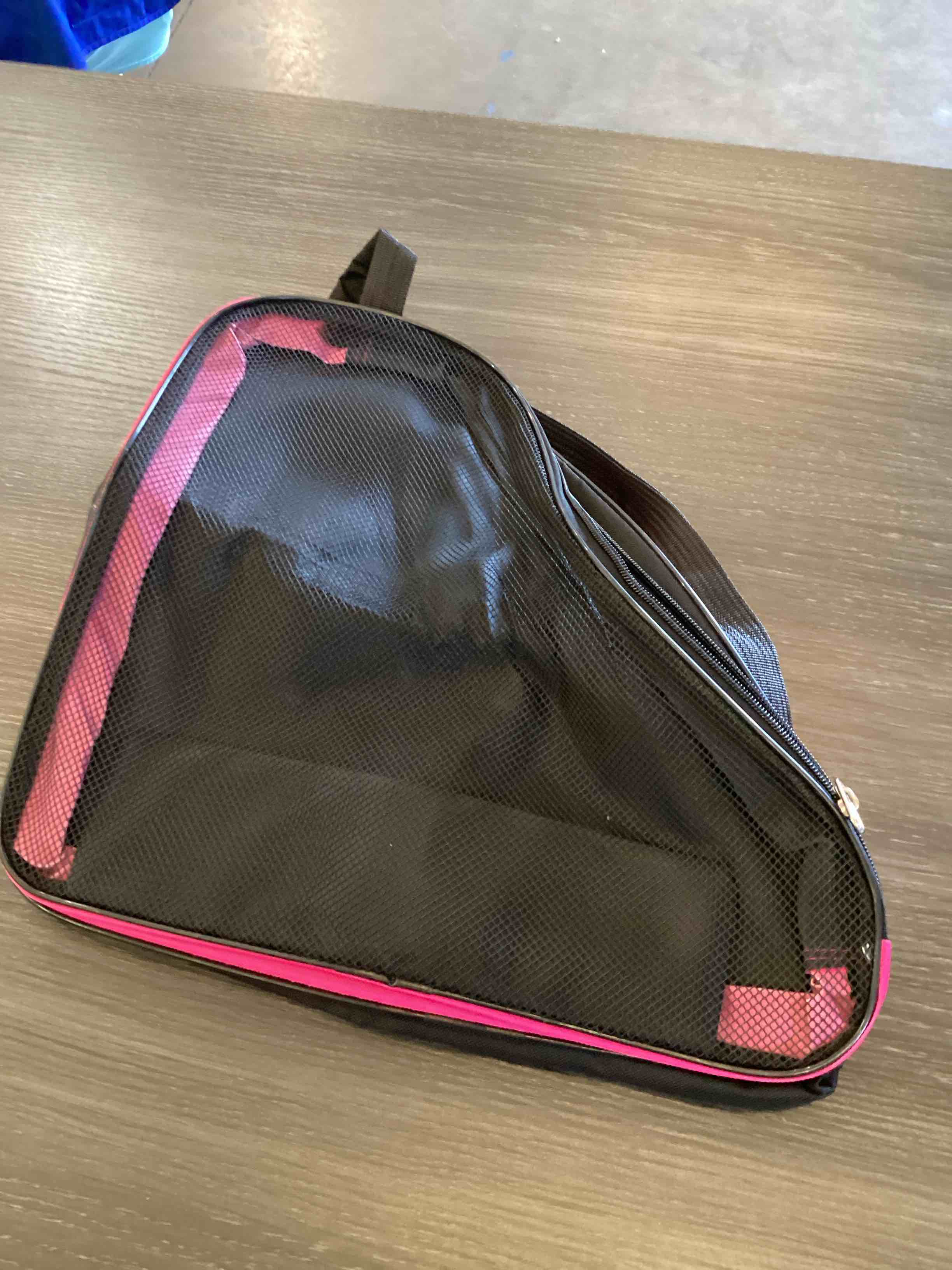 Condition photo showing Good Condition for roller skate bag, breathable ice-skating bag shoulder and top handle oxford cloth skating bag for women men and adults roller skate accessories